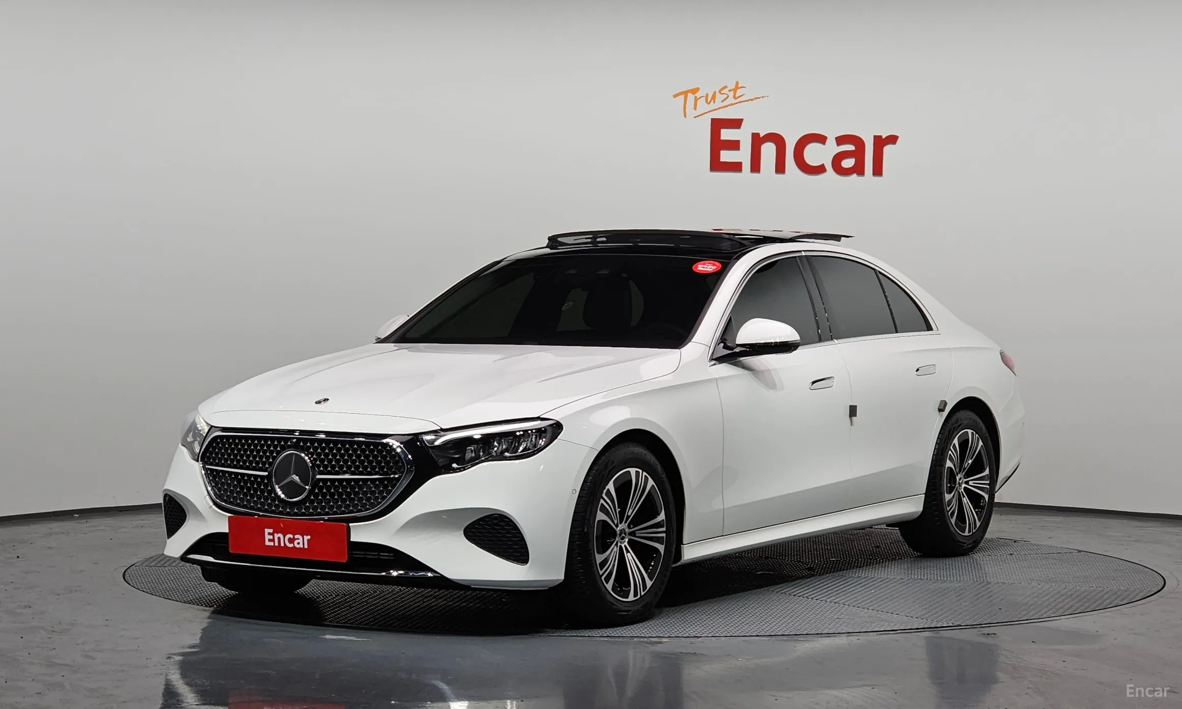 E-Class W214