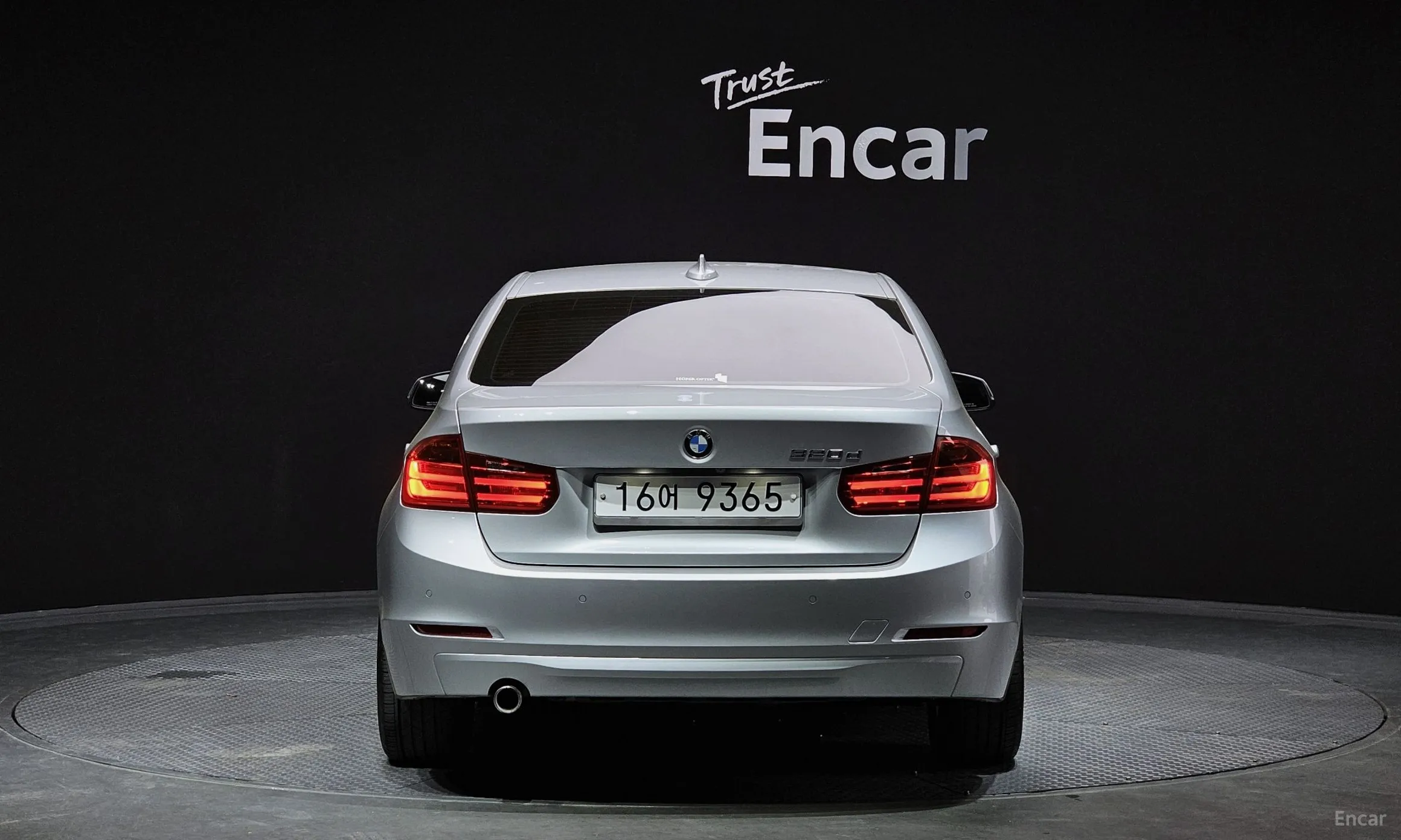 BMW 3 Series (F30) превью 3