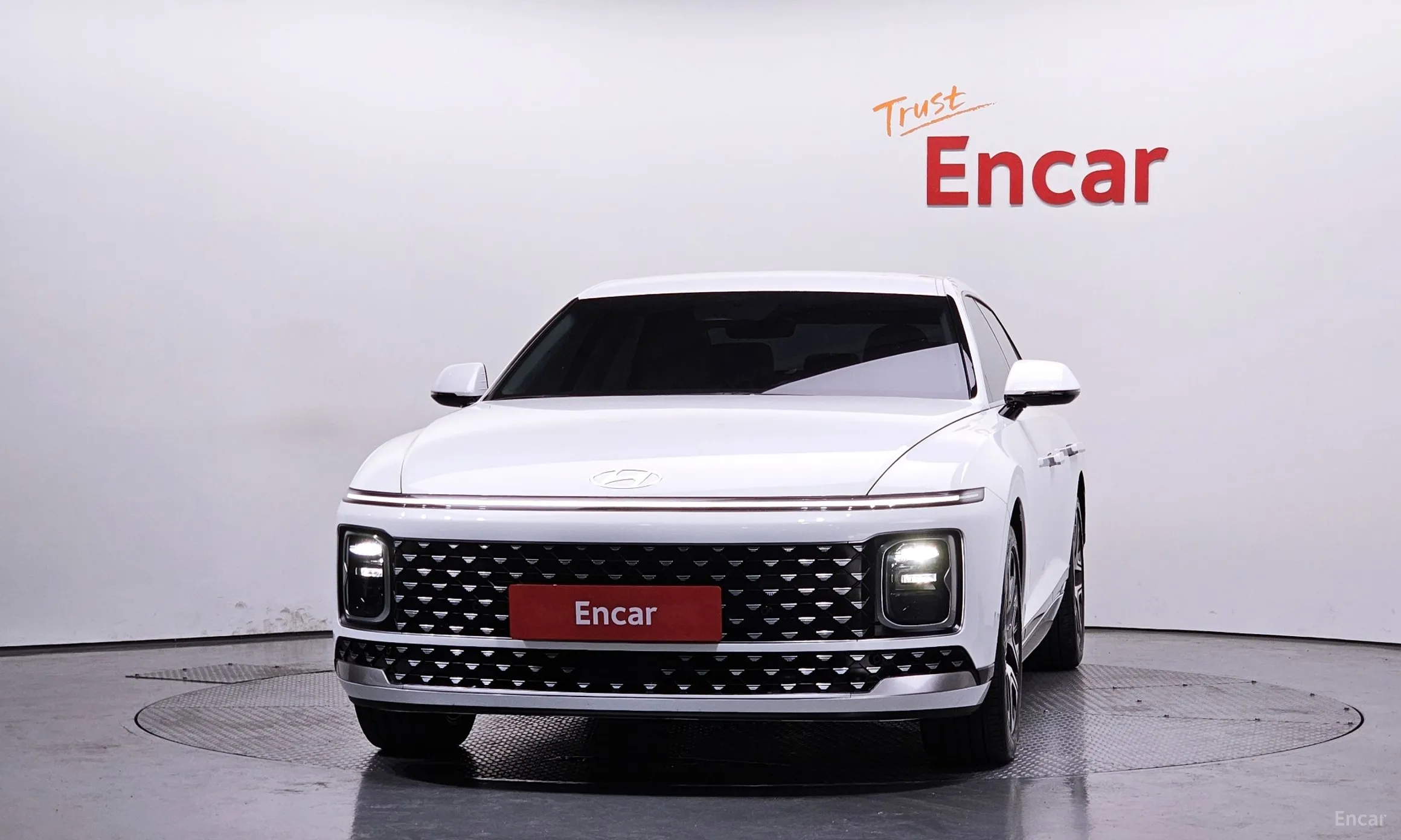 Hyundai Grandeur Hybrid (GN7) превью 2