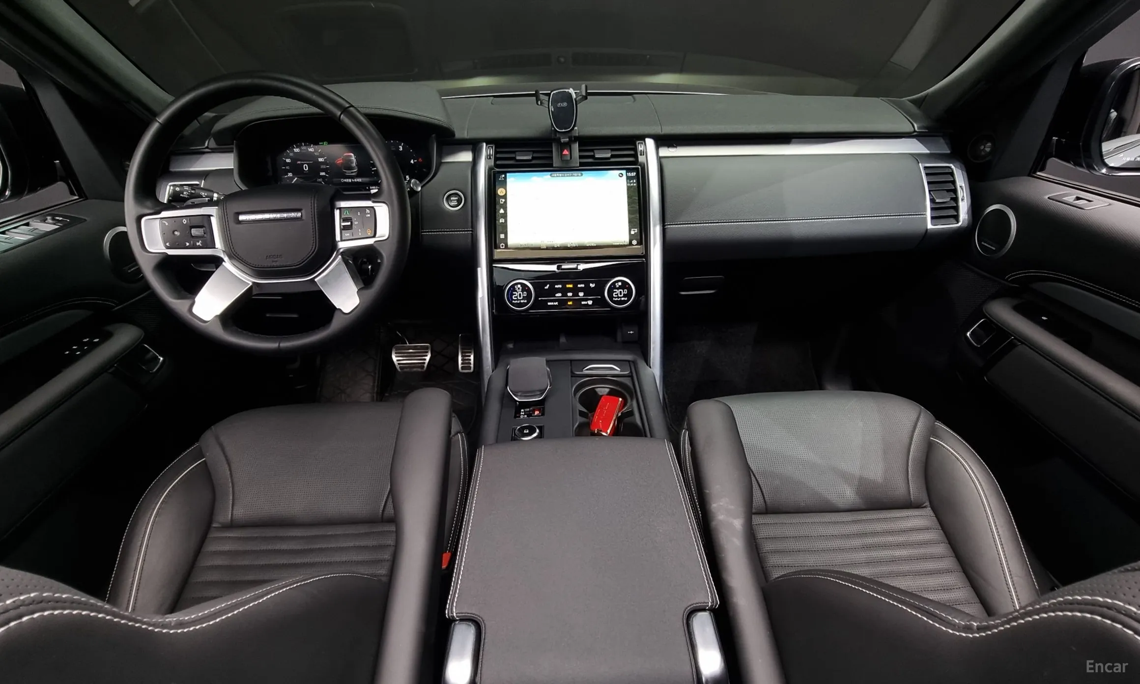 Land Rover Discovery 5 превью 4
