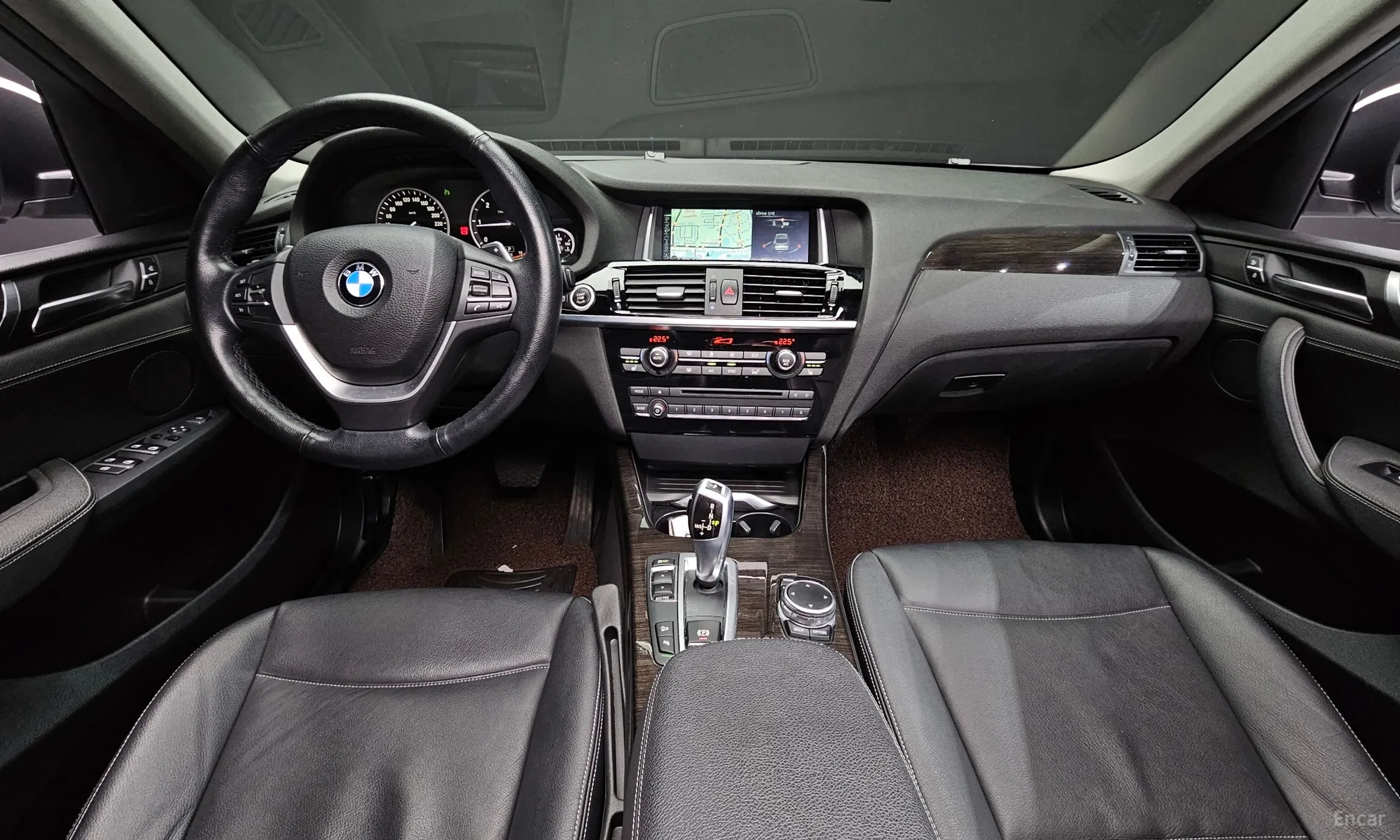 BMW X4 (F26) превью 4