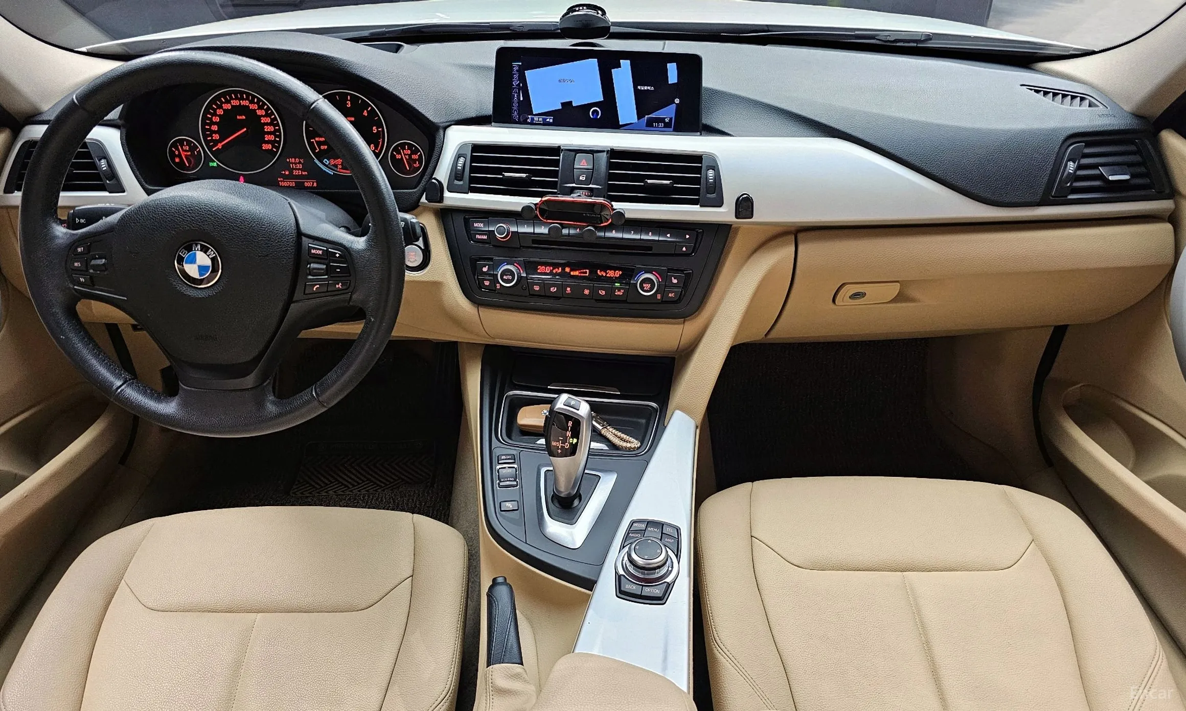 BMW 3 Series (F30) превью 4