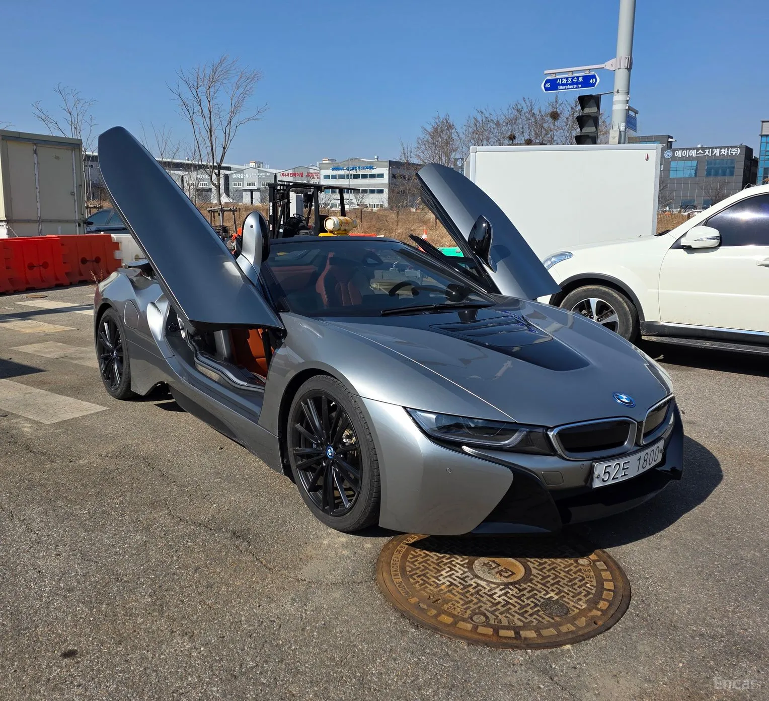 BMW i8