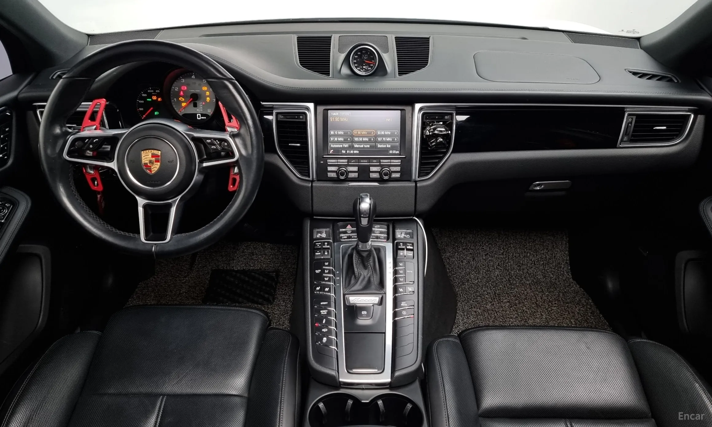 Porsche Macan превью 4