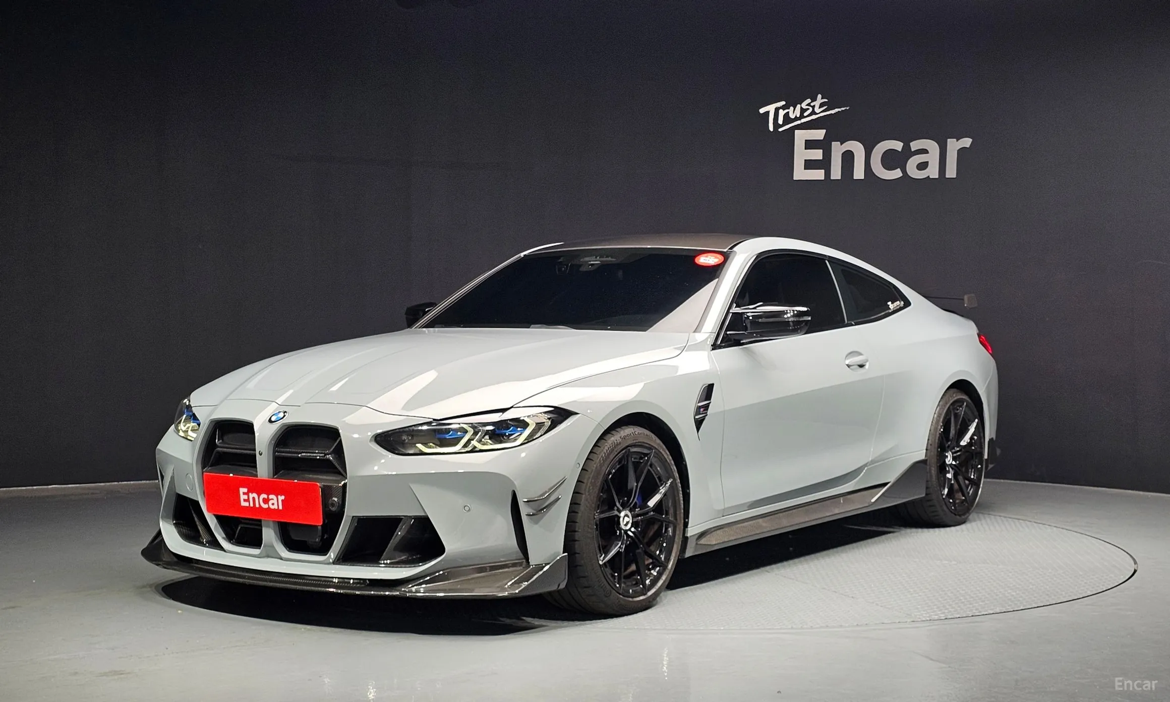 BMW M4 (G82)