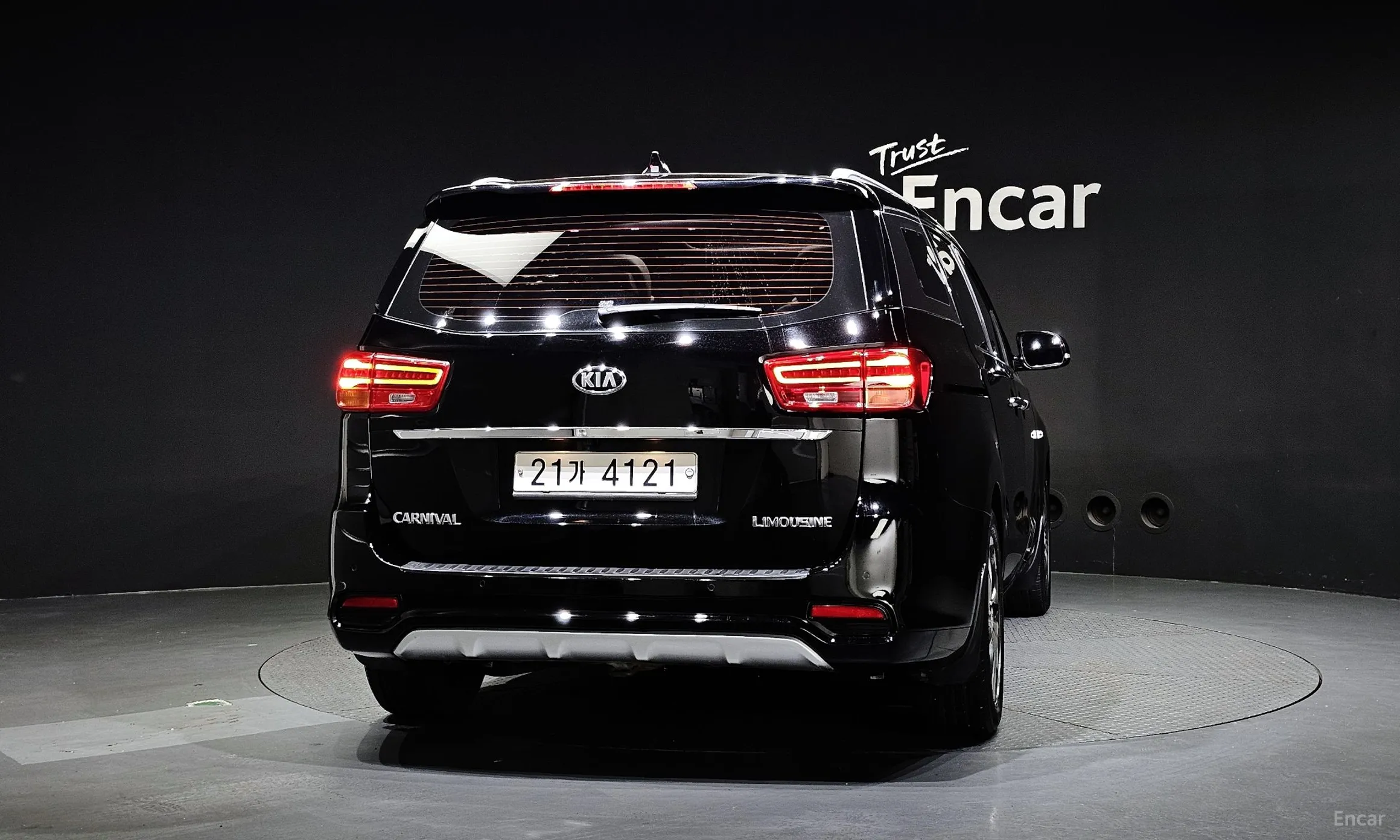 Kia Carnival превью 3