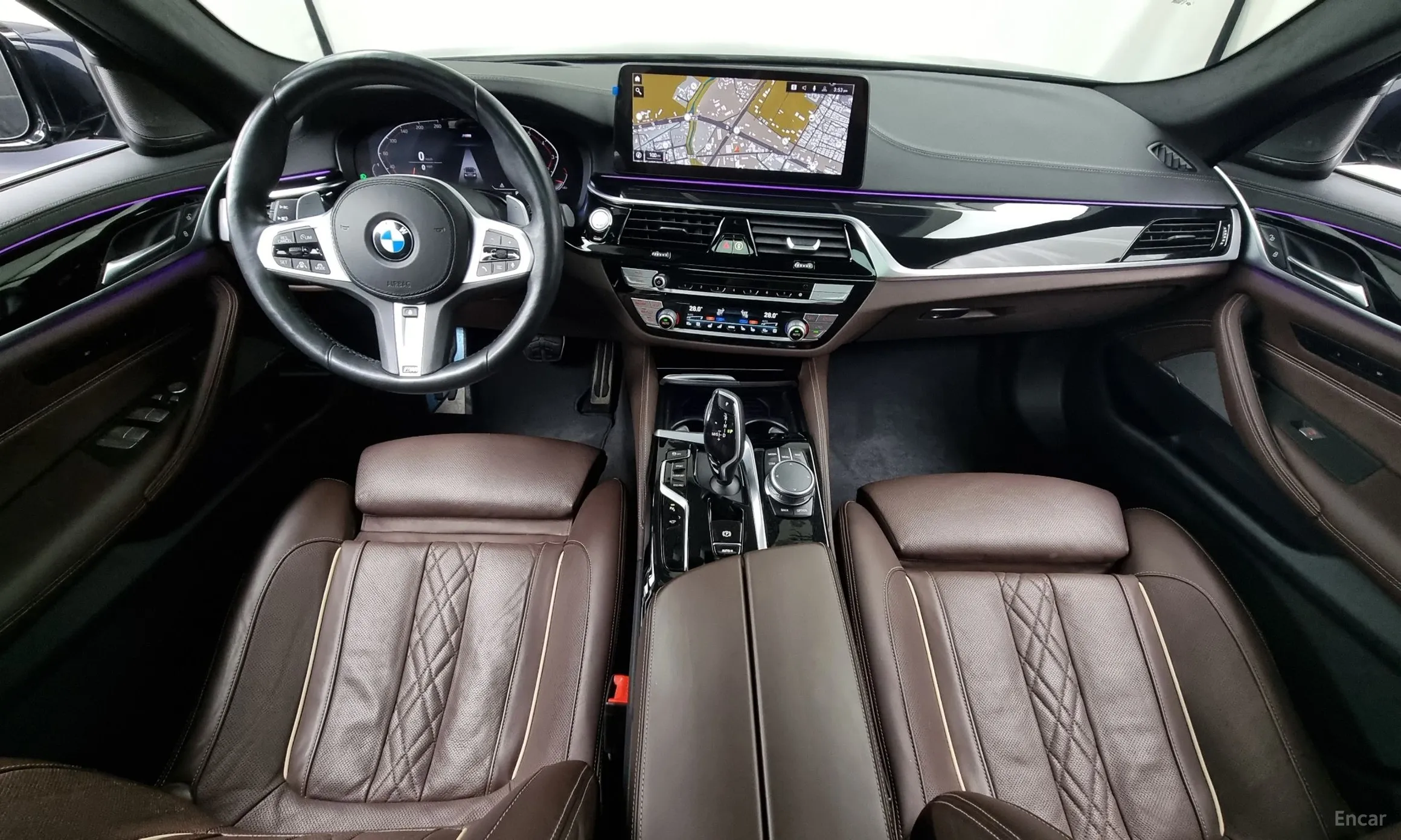 BMW 5 Series (G30) превью 4
