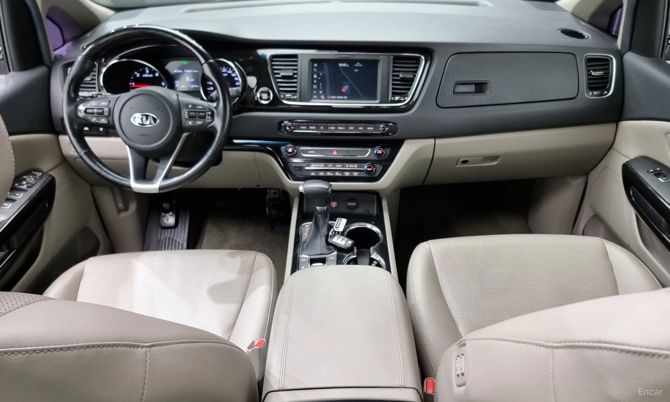 Kia Carnival превью 4