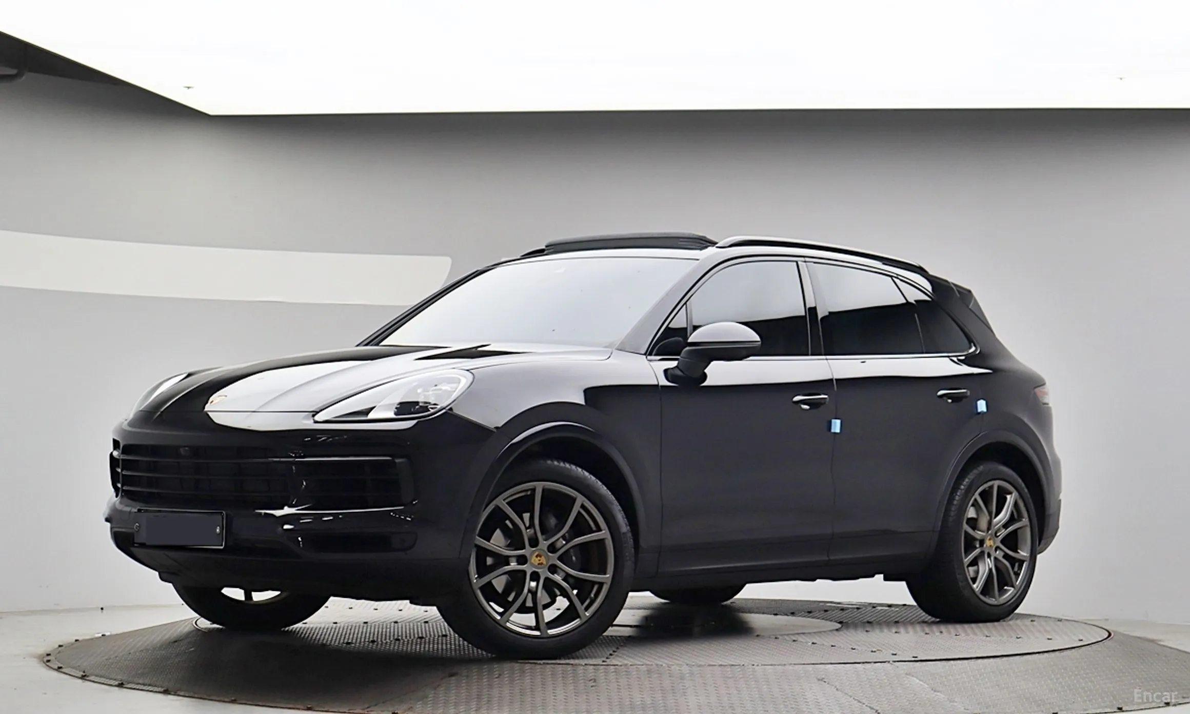 Porsche Cayenne (PO536) превью 2