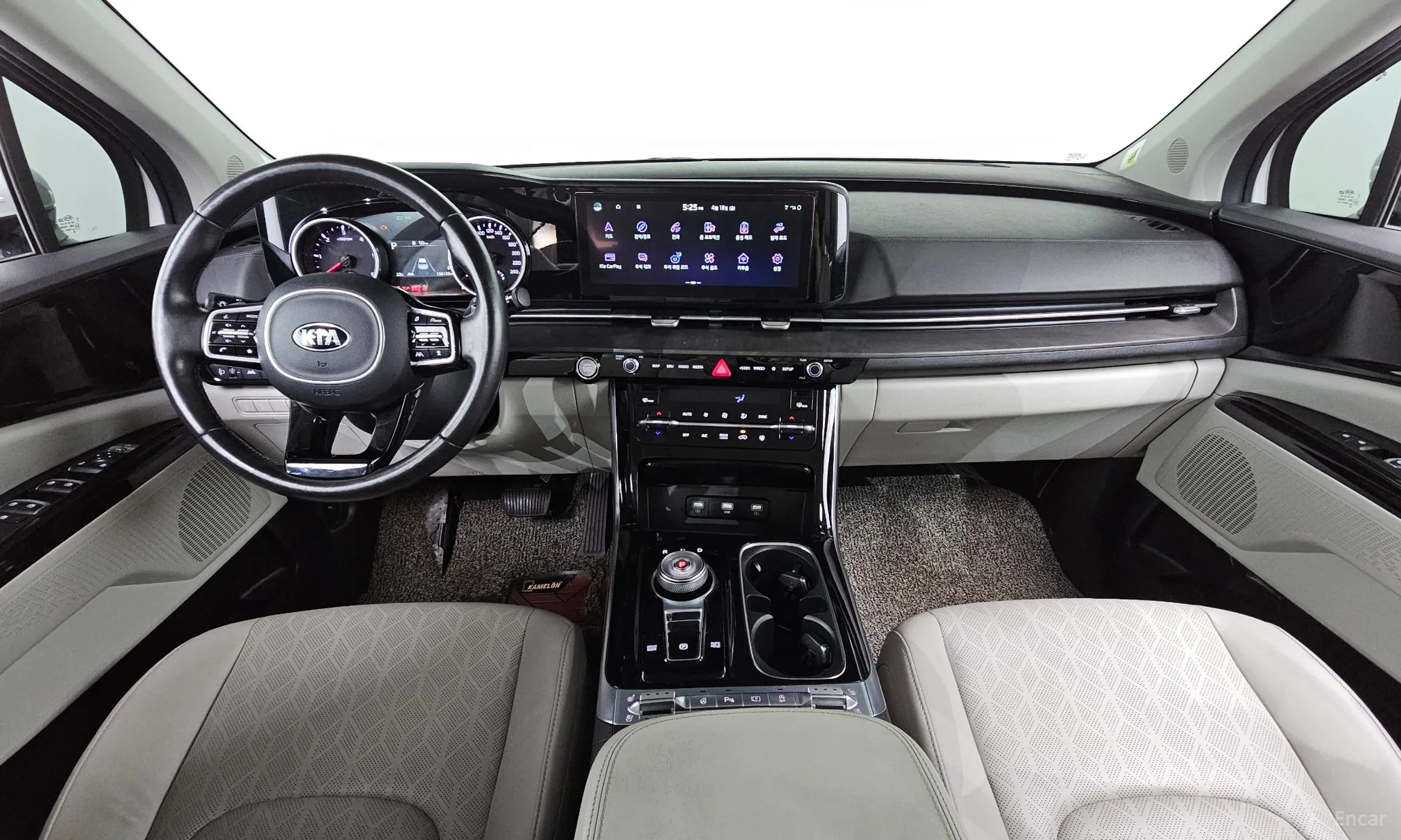 Kia Carnival Gen 4 превью 4