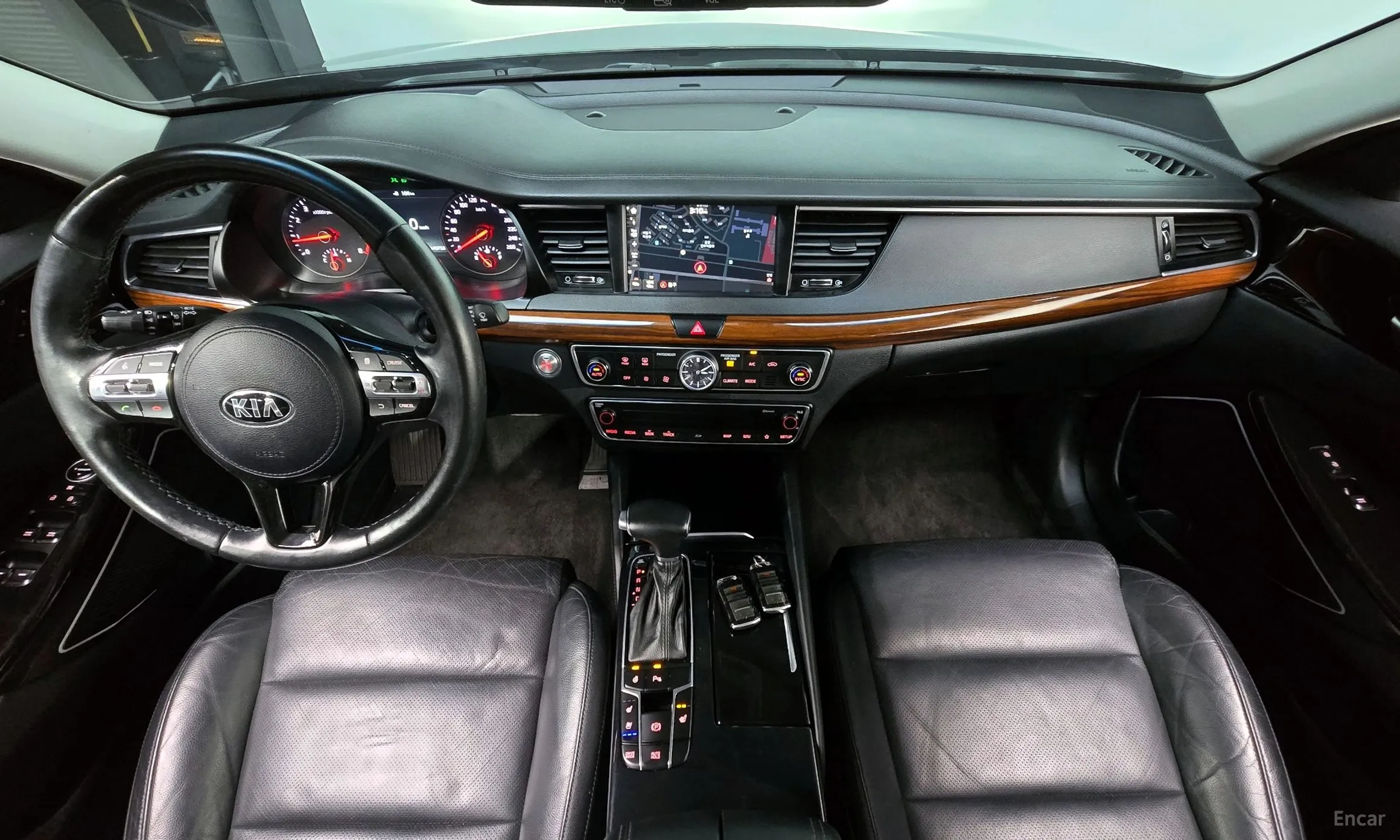 Kia K7 превью 4