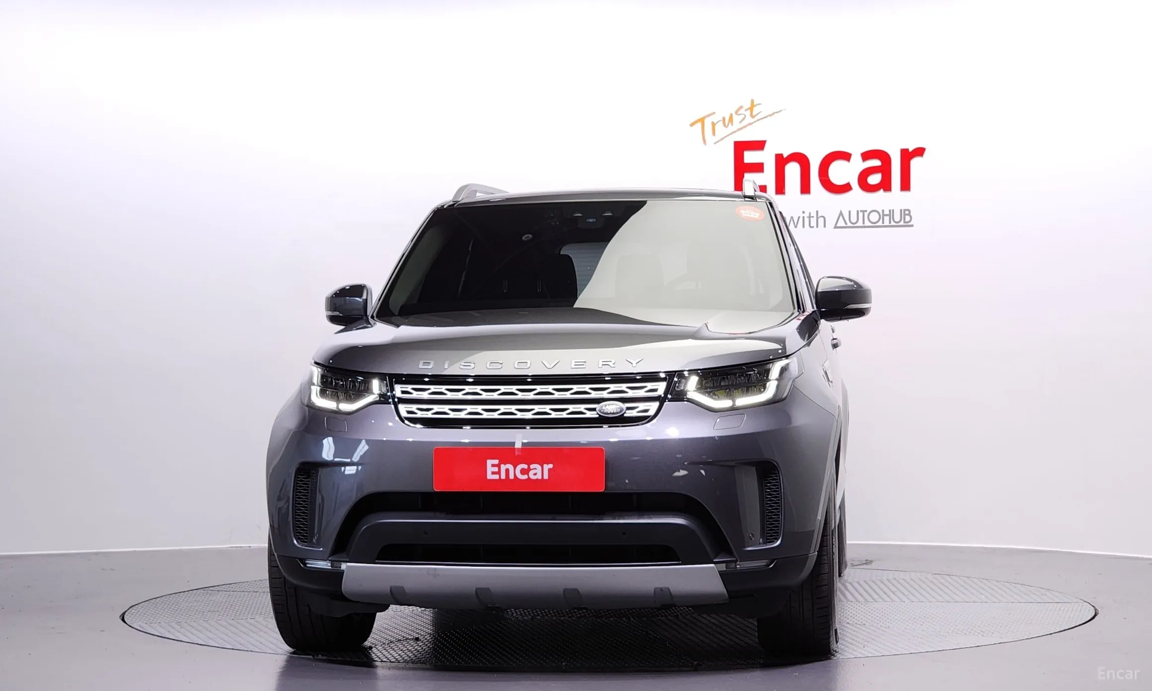 Land Rover Discovery 5