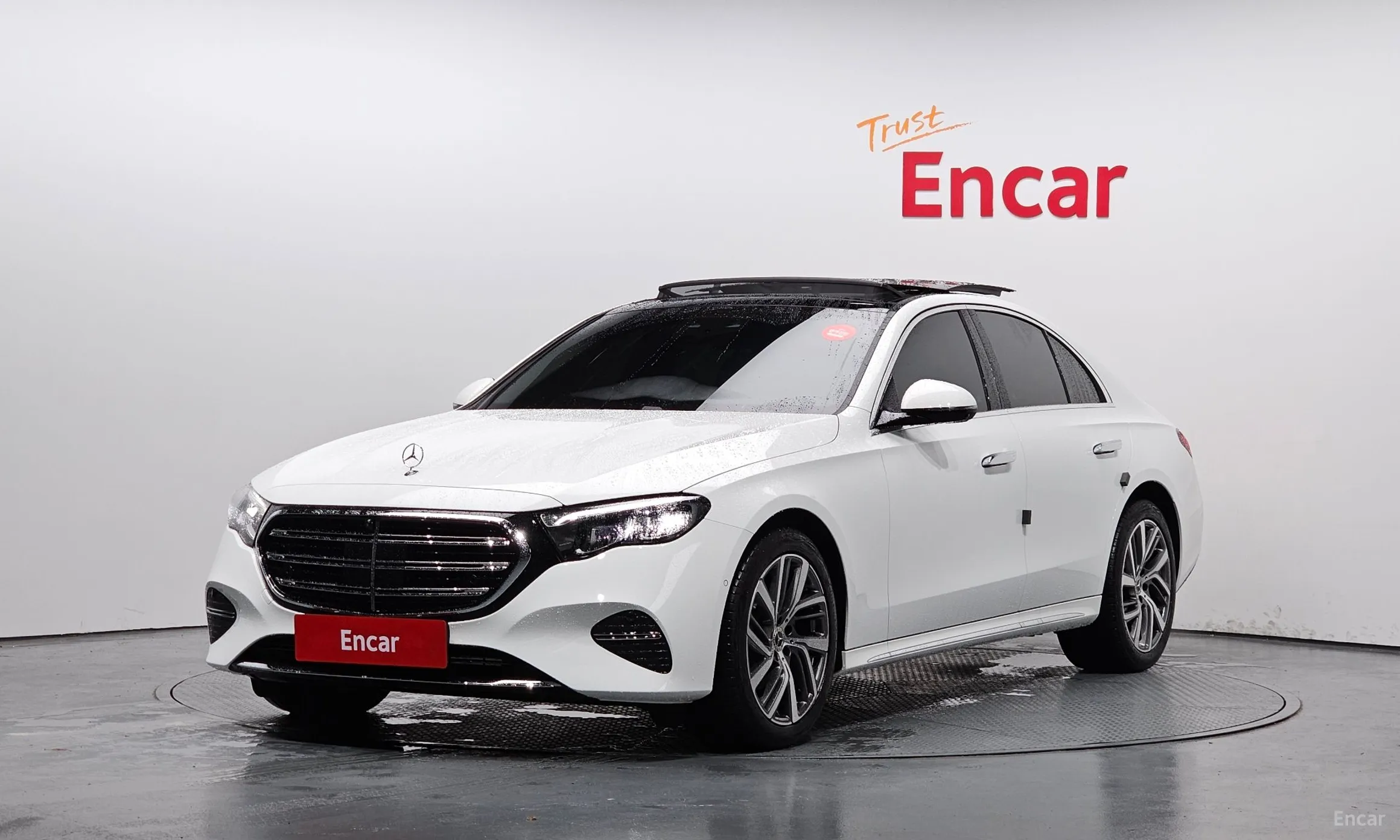 E-Class W214