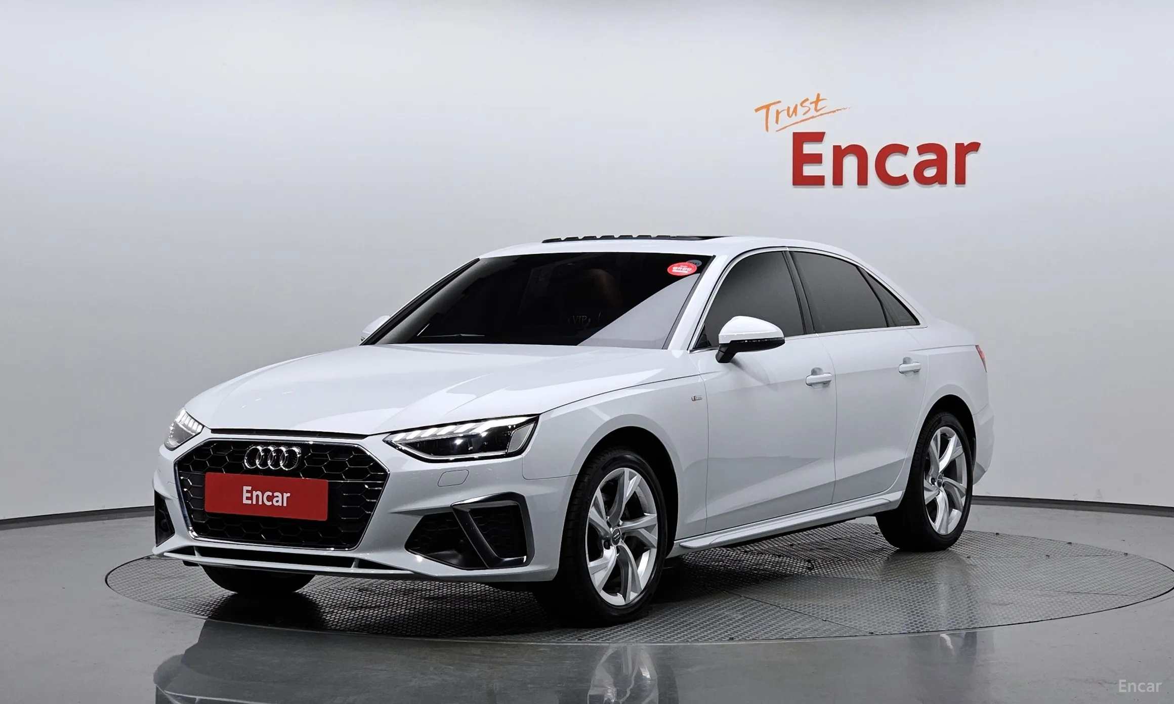 Audi A4 (B9)