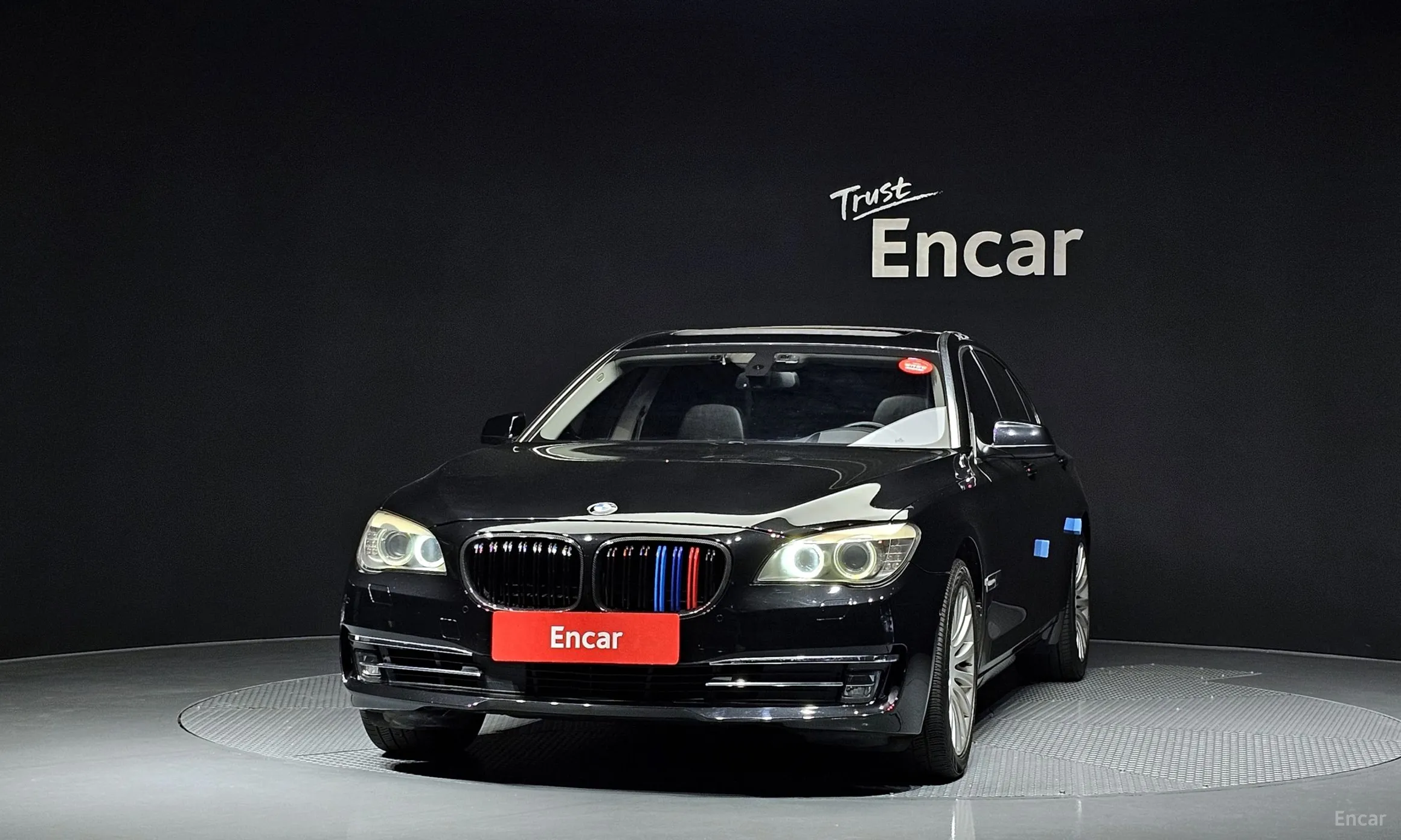 BMW 7 Series (F01) превью 2