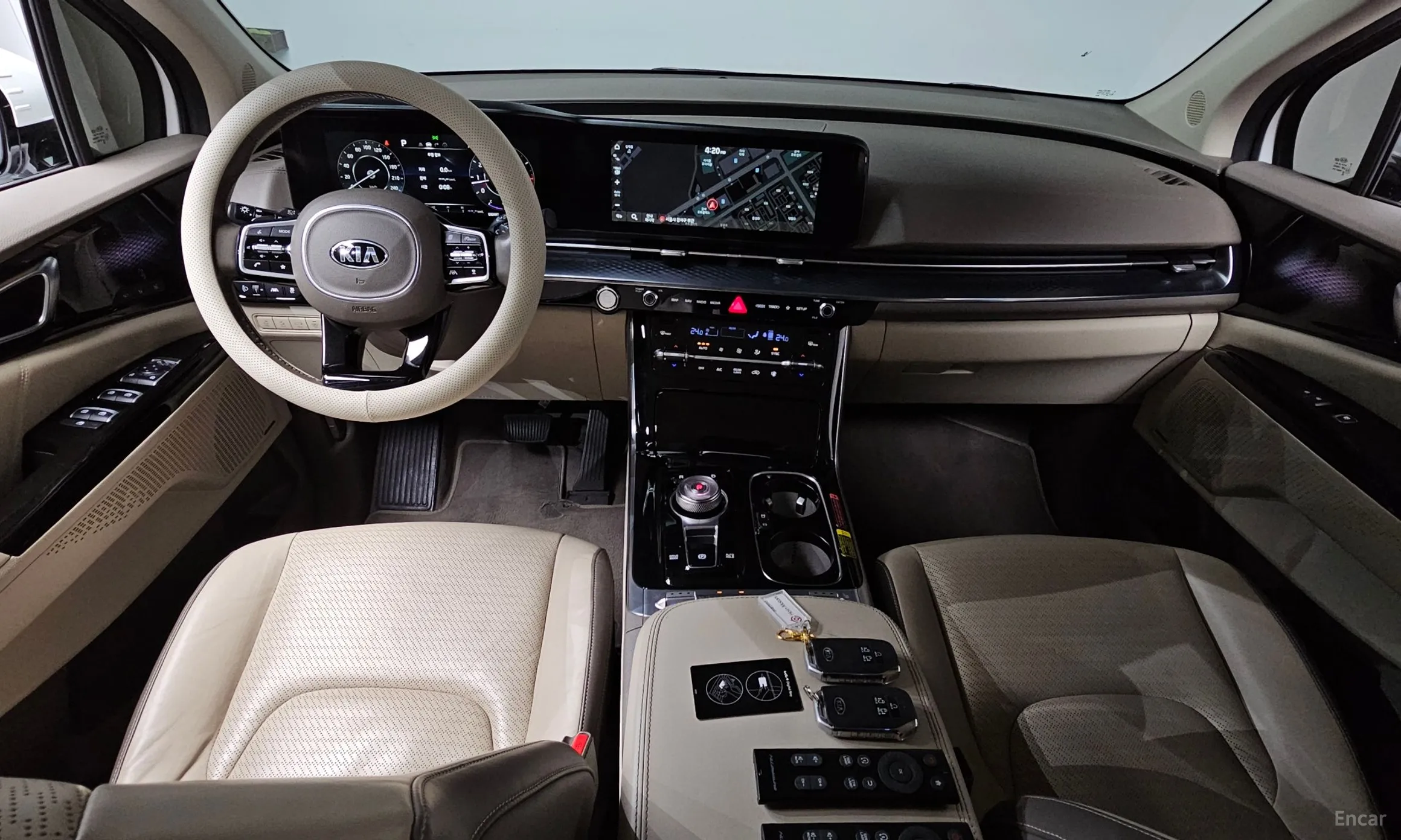 Kia Carnival Gen 4 превью 4
