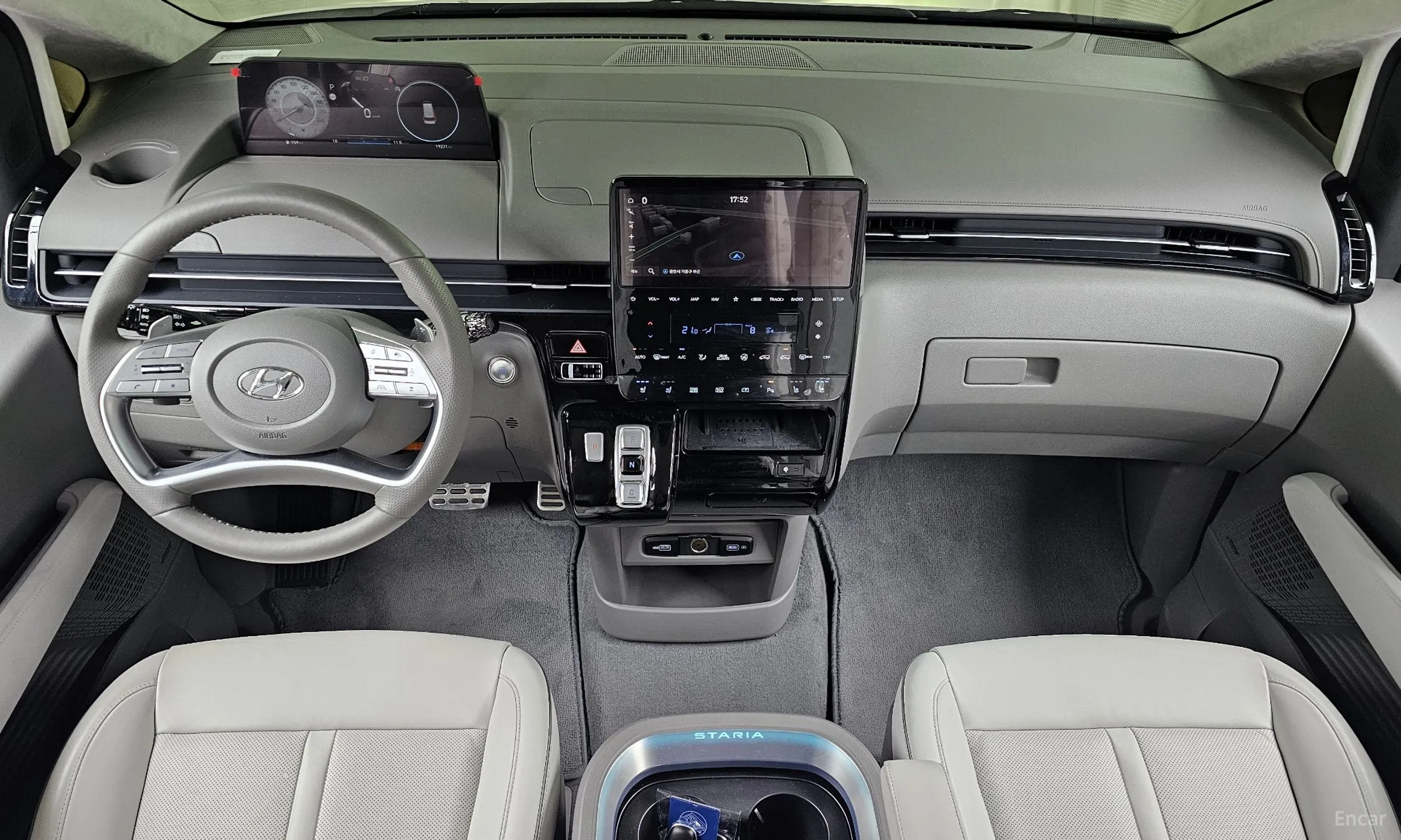 Hyundai Staria превью 4