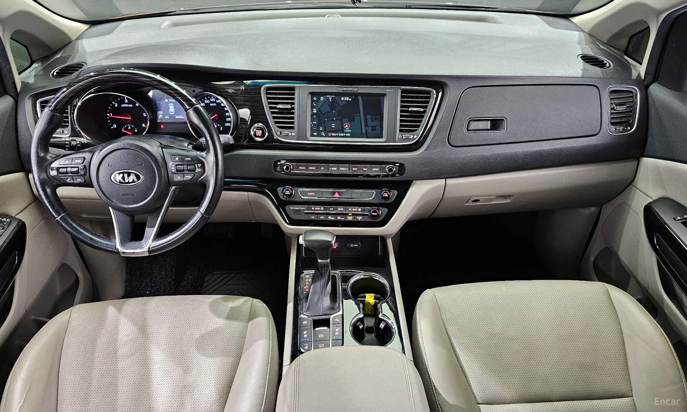 Kia Carnival превью 4