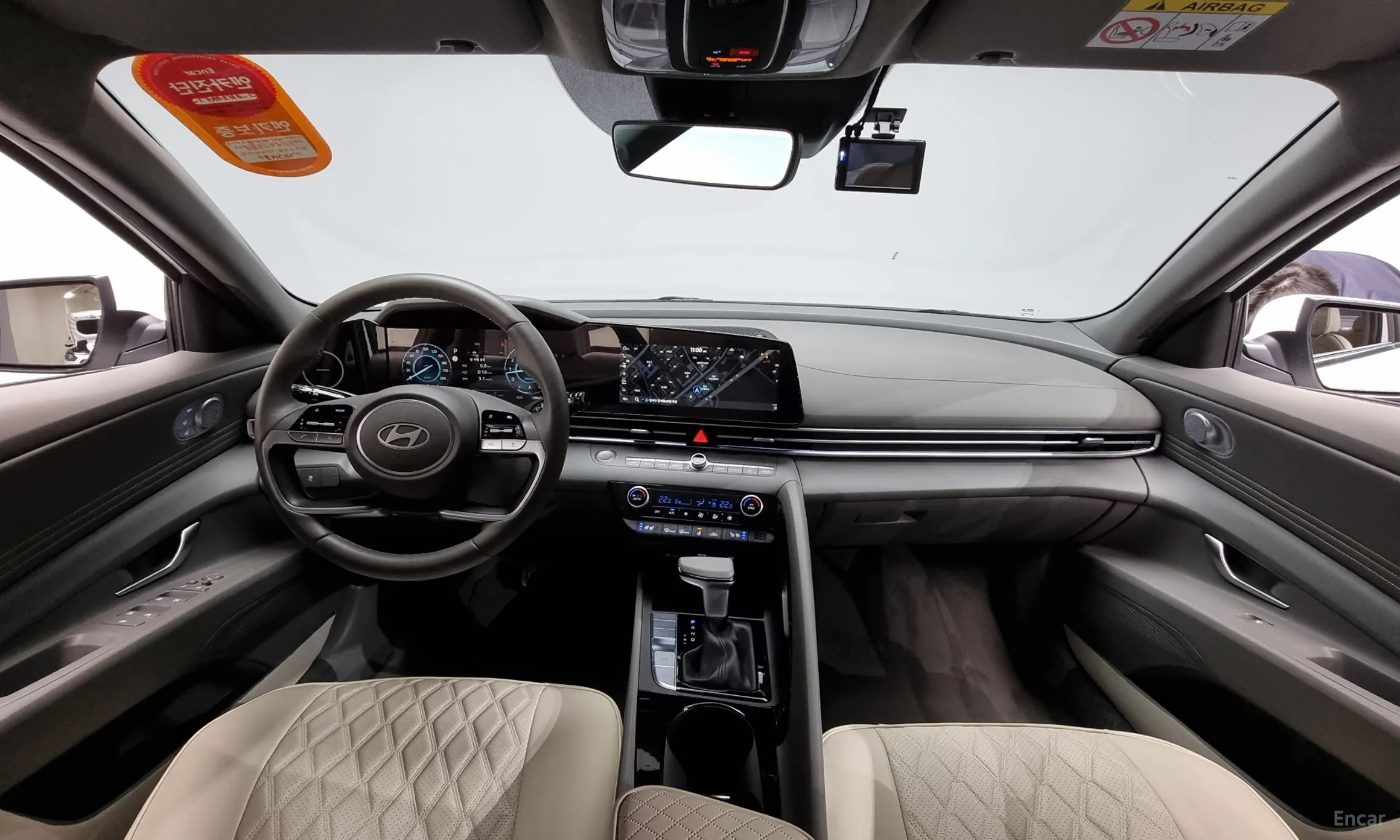 Hyundai Avante (CN7) превью 4