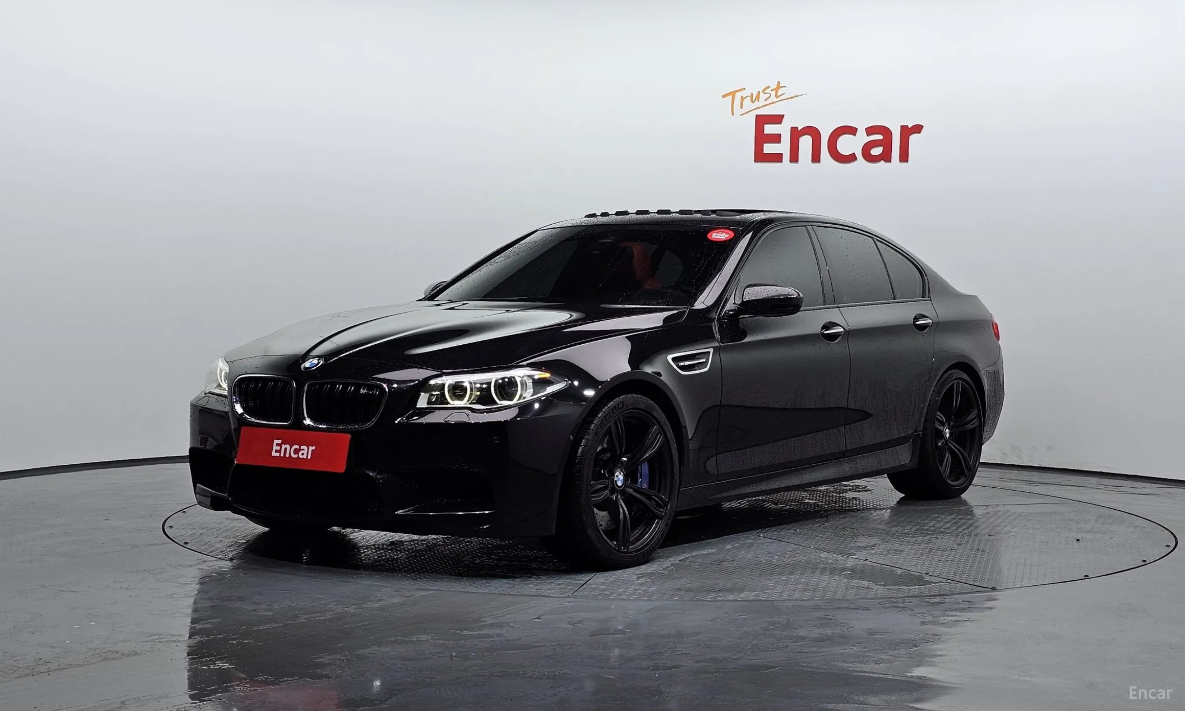 BMW M5 (F10)