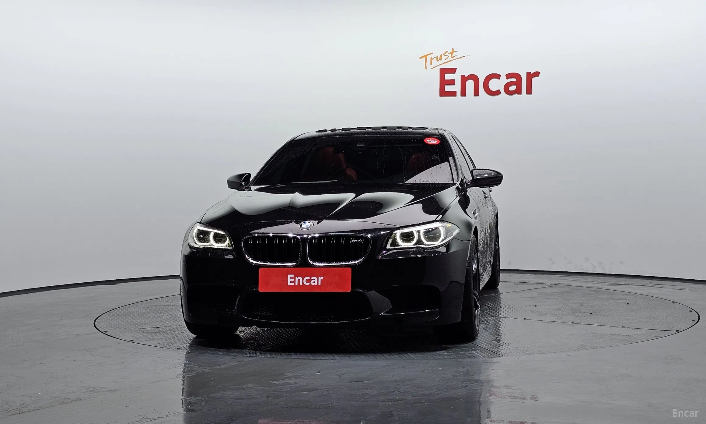 BMW M5 (F10)