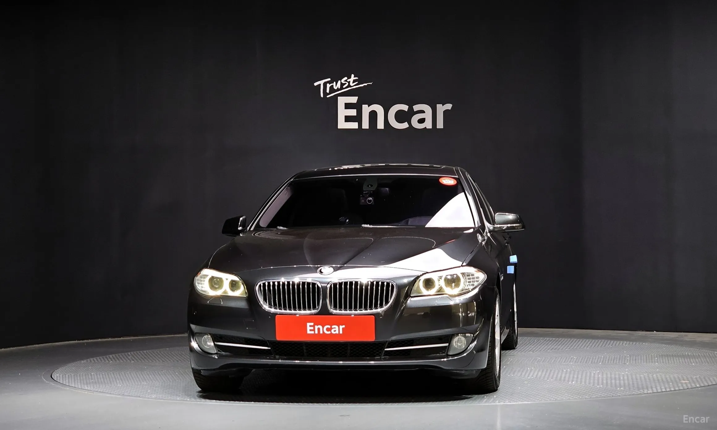 BMW 5 Series (F10) превью 2