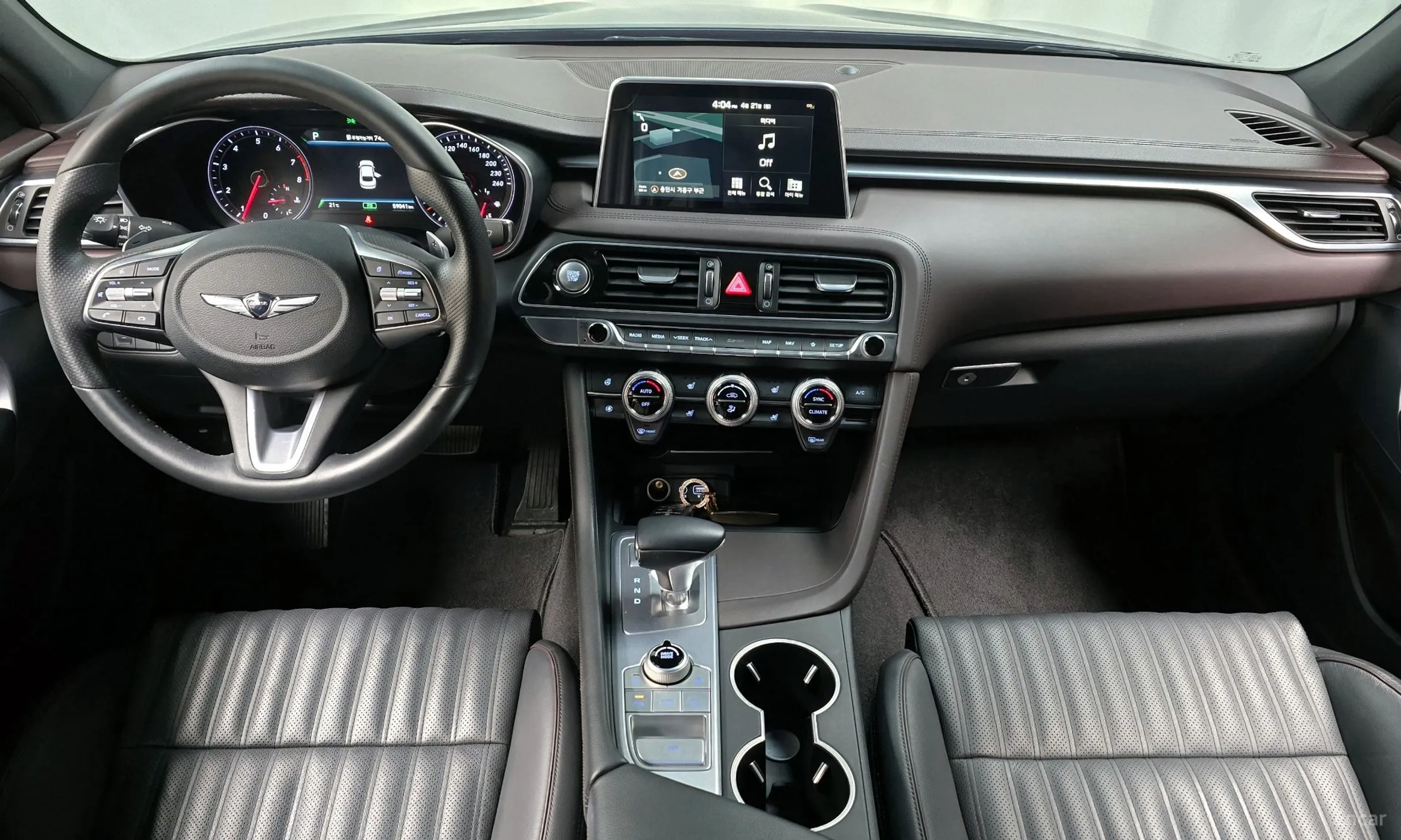 Genesis G70 превью 4