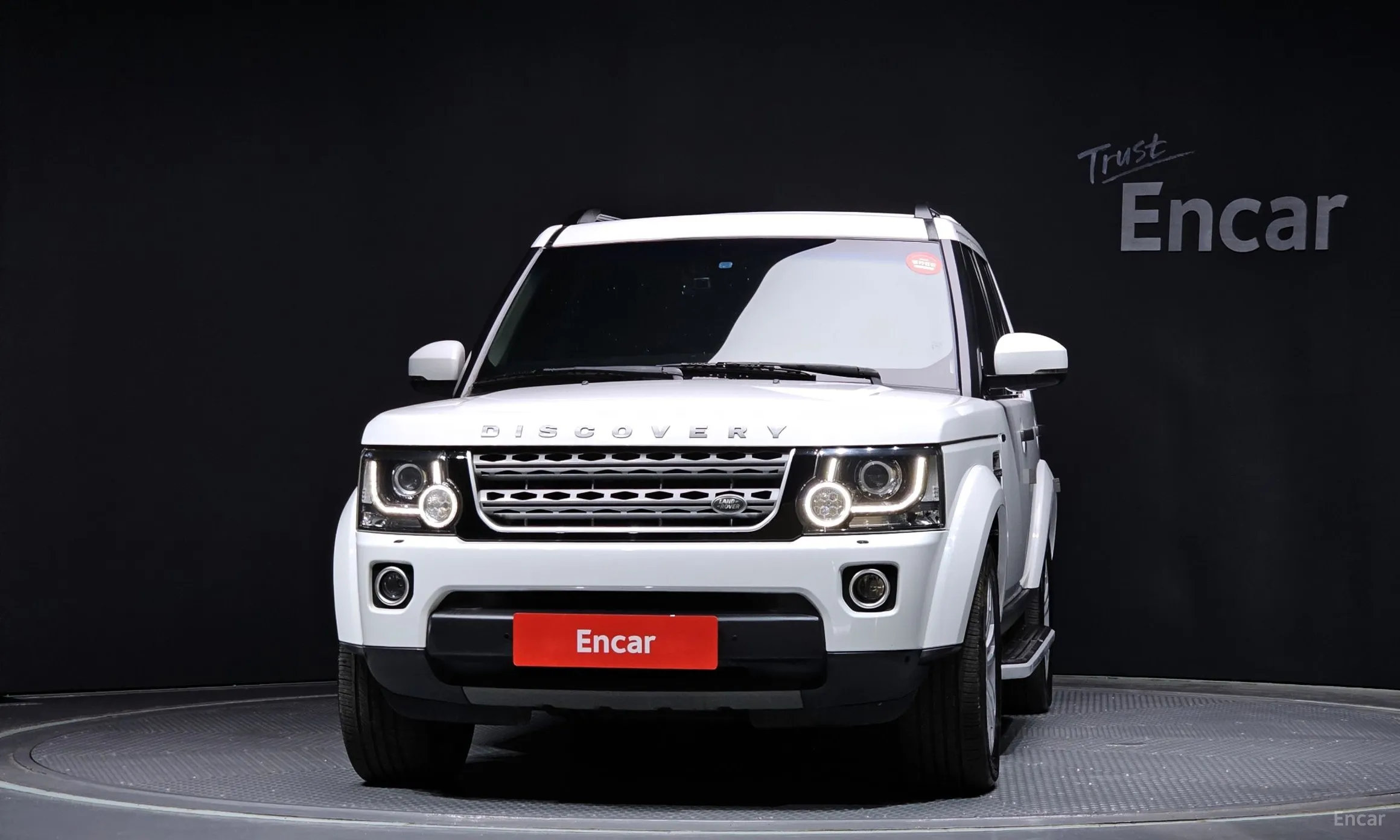 Land Rover Discovery 4 превью 2