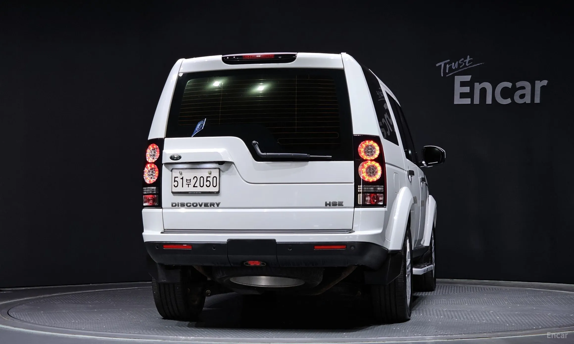 Land Rover Discovery 4 превью 3