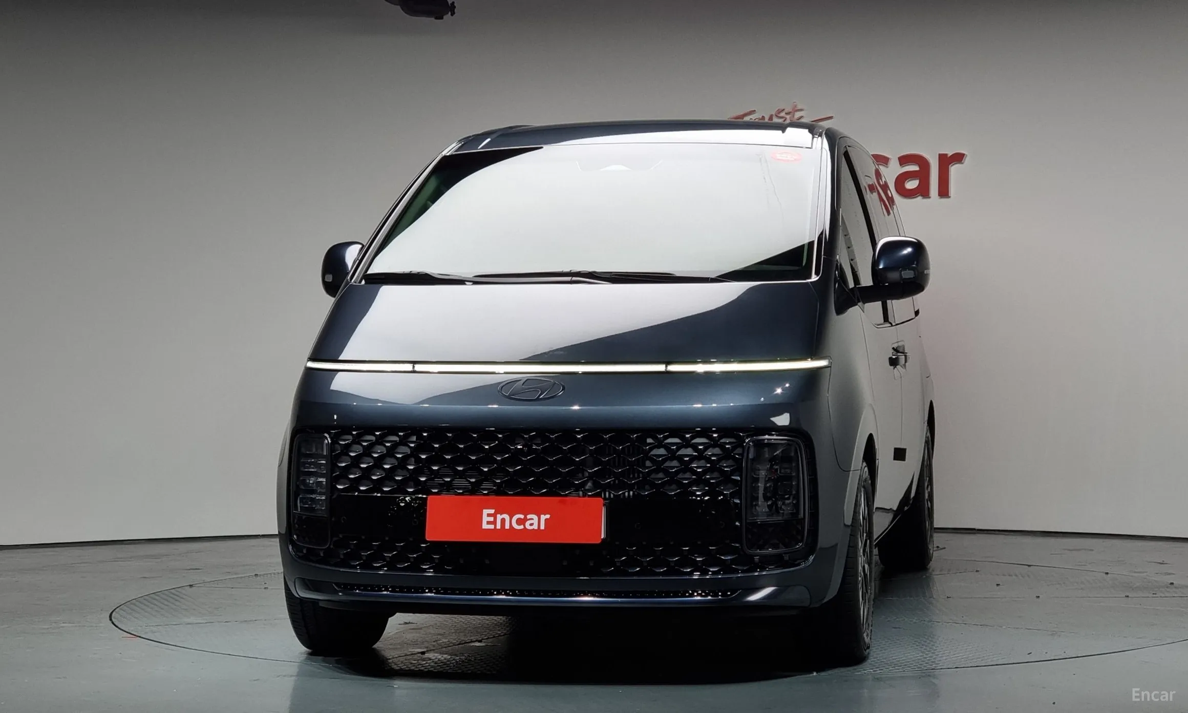 Hyundai Staria превью 2