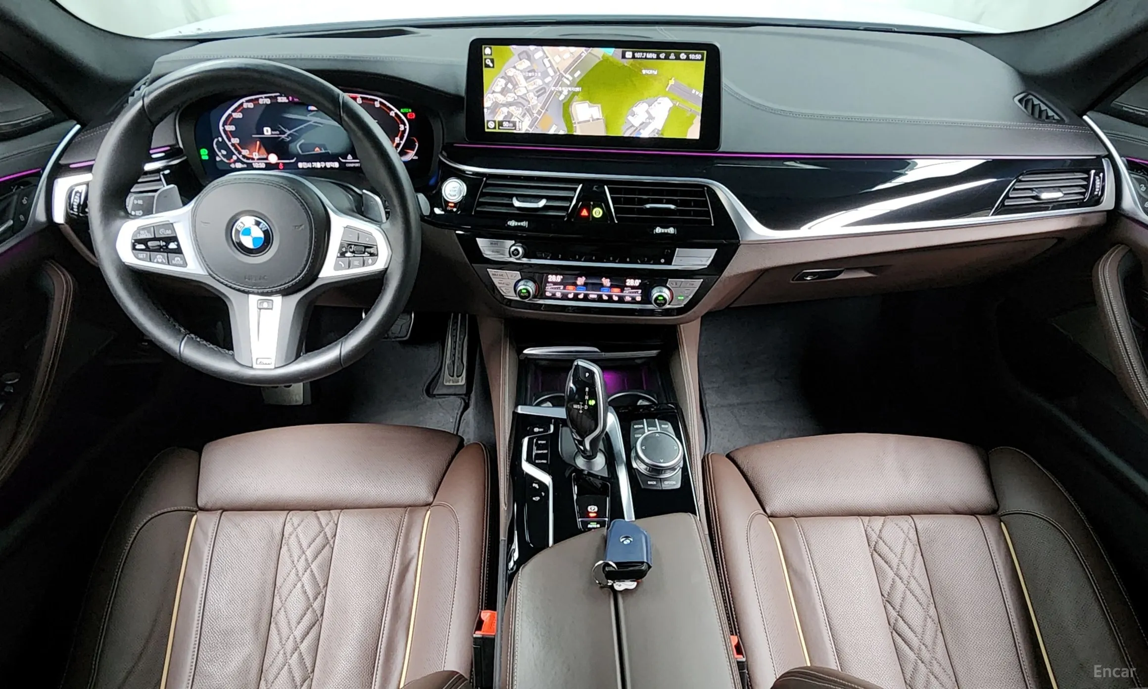BMW 5 Series (G30) превью 4