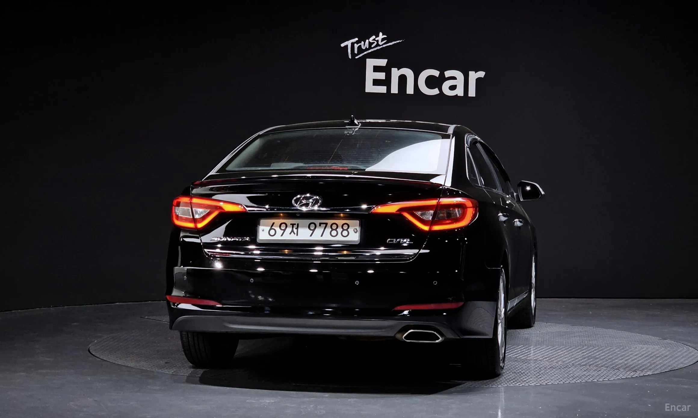 Hyundai LF Sonata превью 3