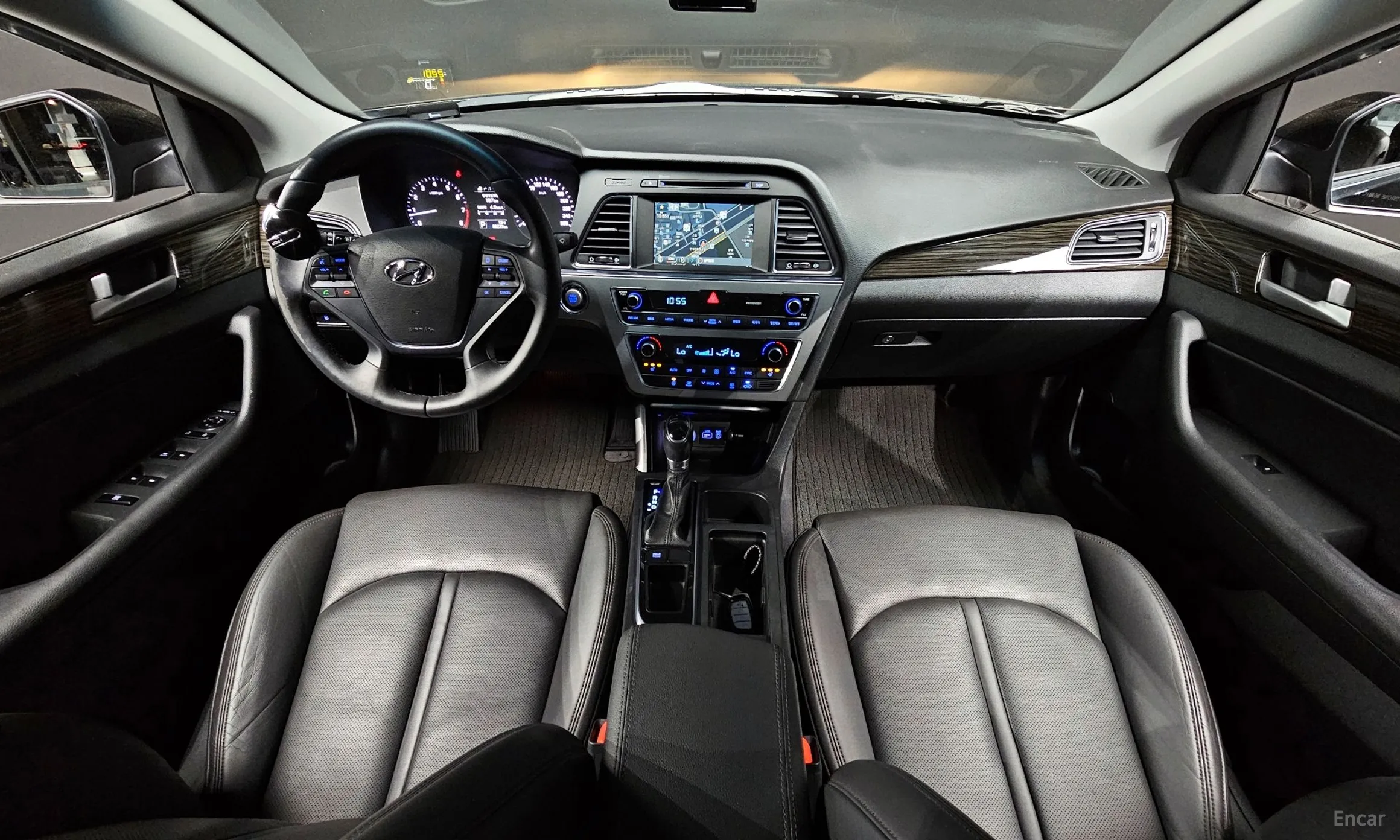 Hyundai LF Sonata превью 4