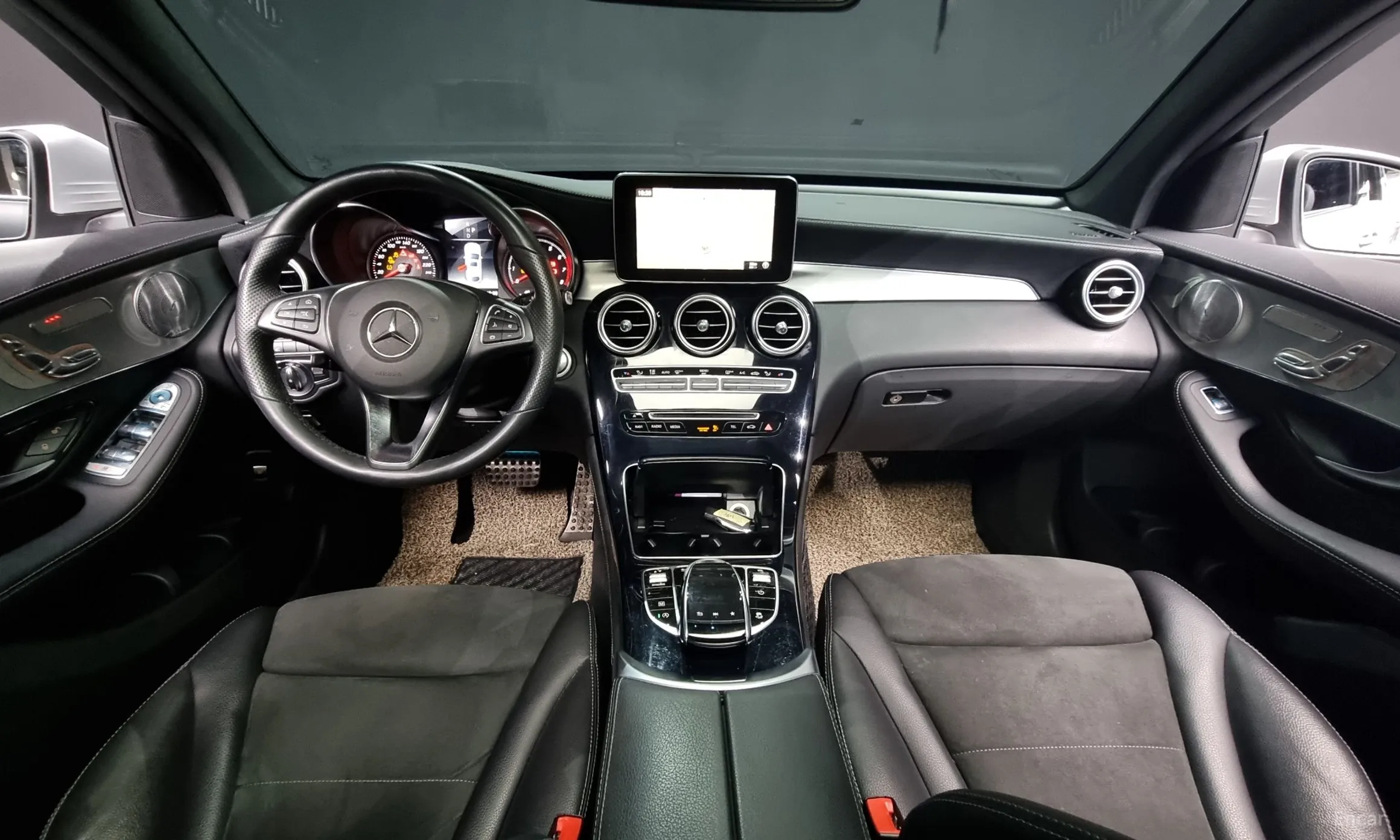Mercedes Benz GLC-Class X253 превью 4