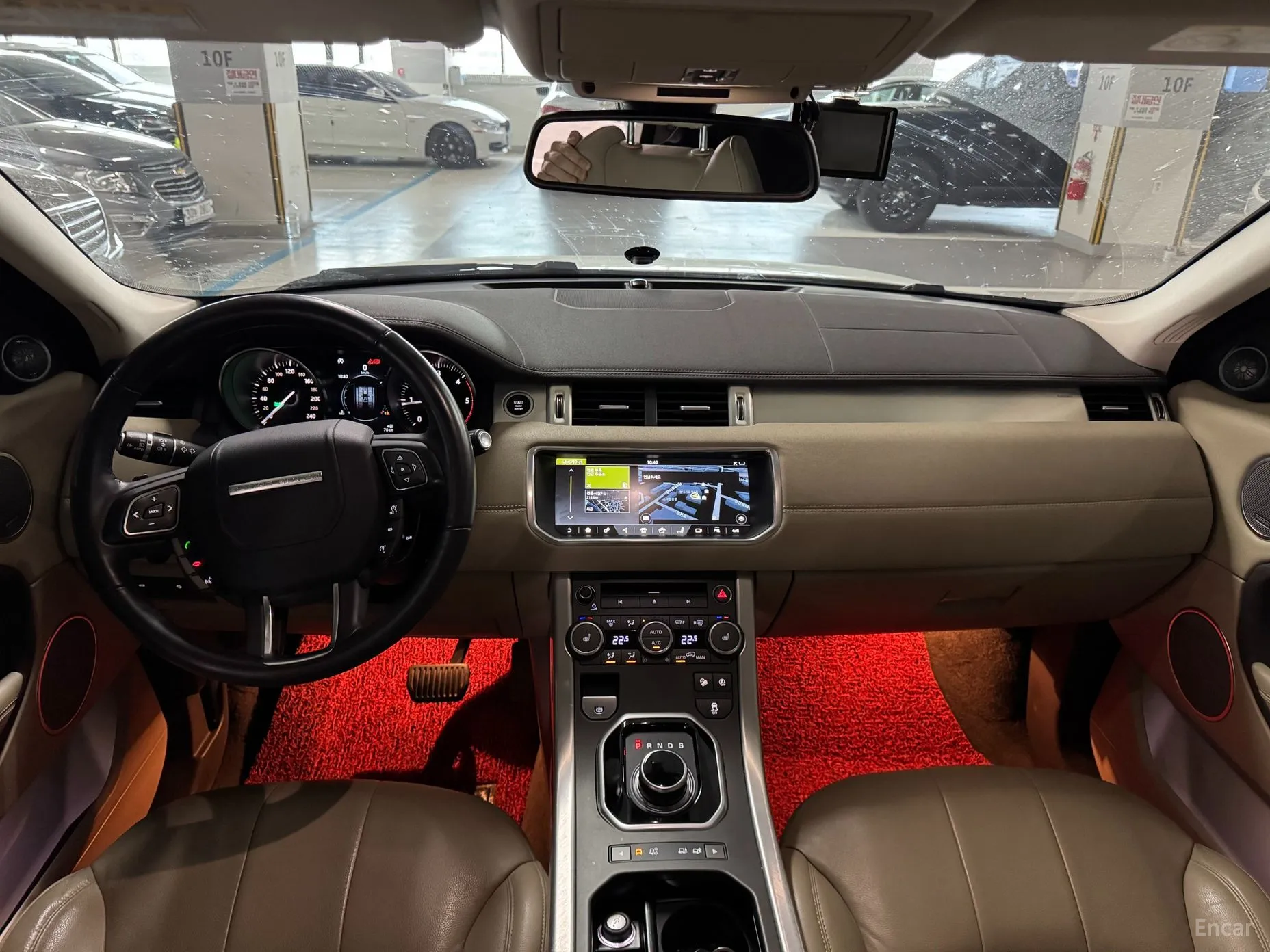Land Rover Range Rover Evoque превью 4