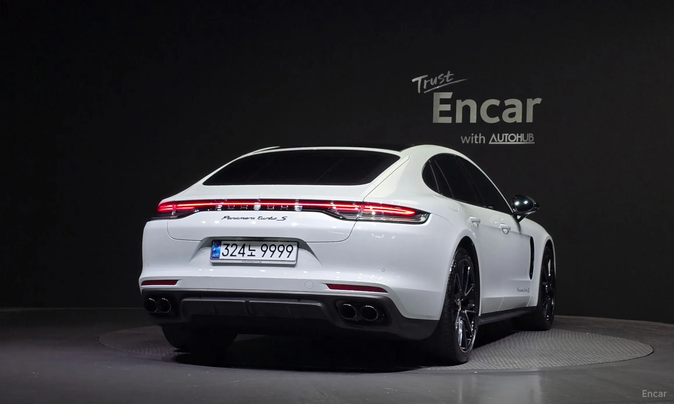 Porsche Panamera (971) превью 3