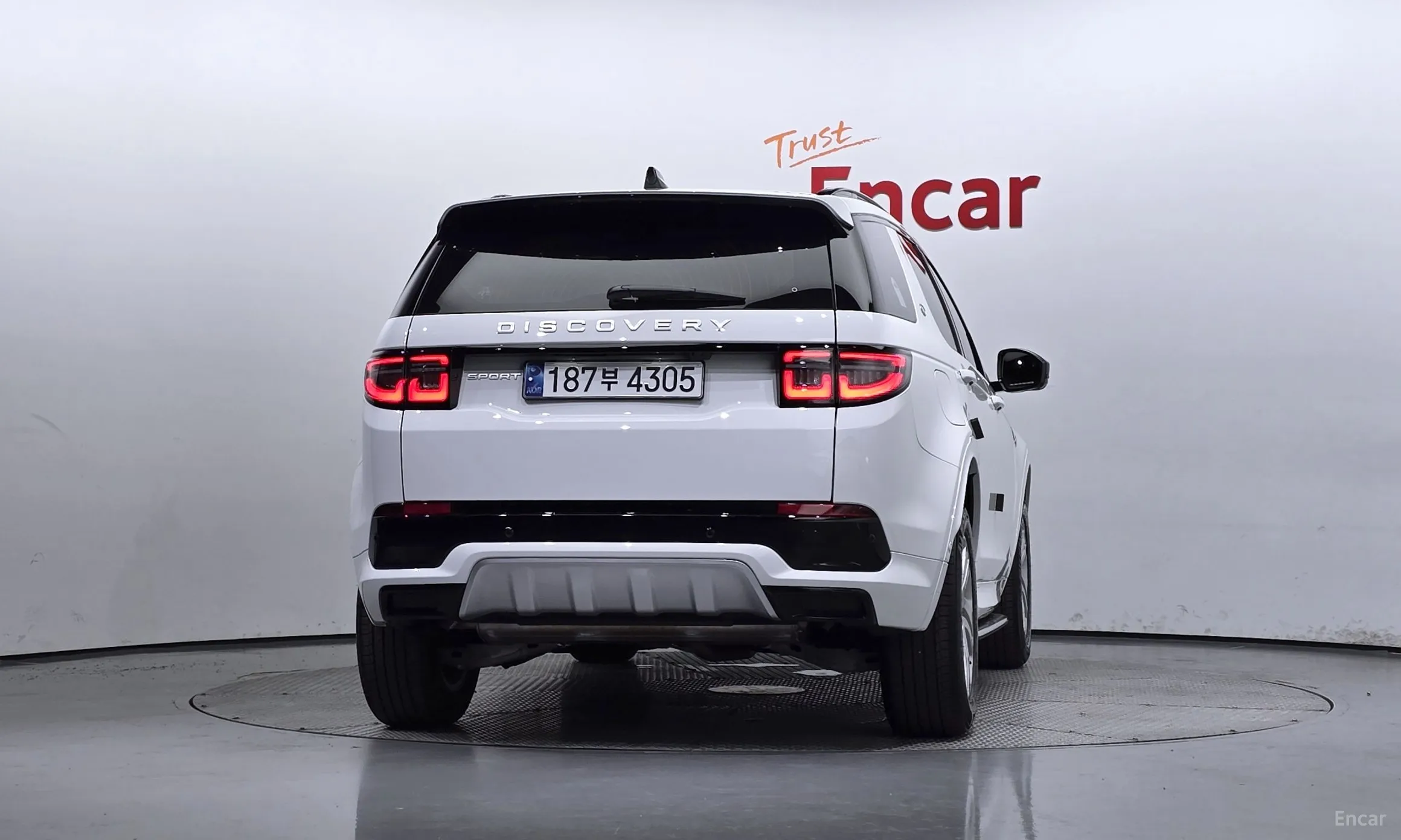 Land Rover Discovery Sports превью 3