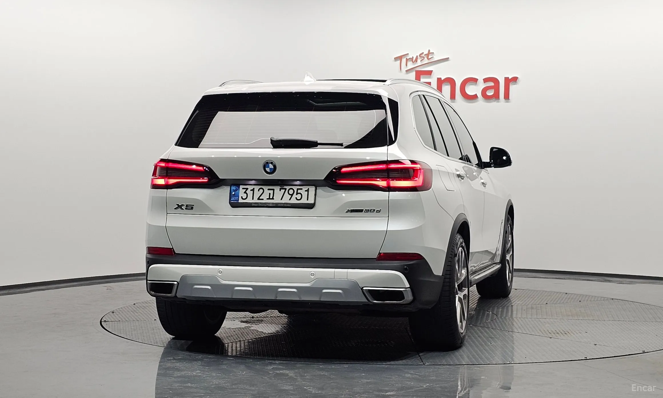 BMW X5 (G05) превью 3