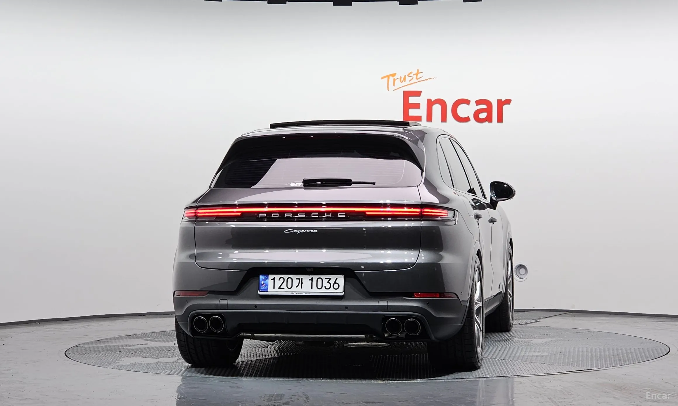 Porsche Cayenne (PO536) превью 3