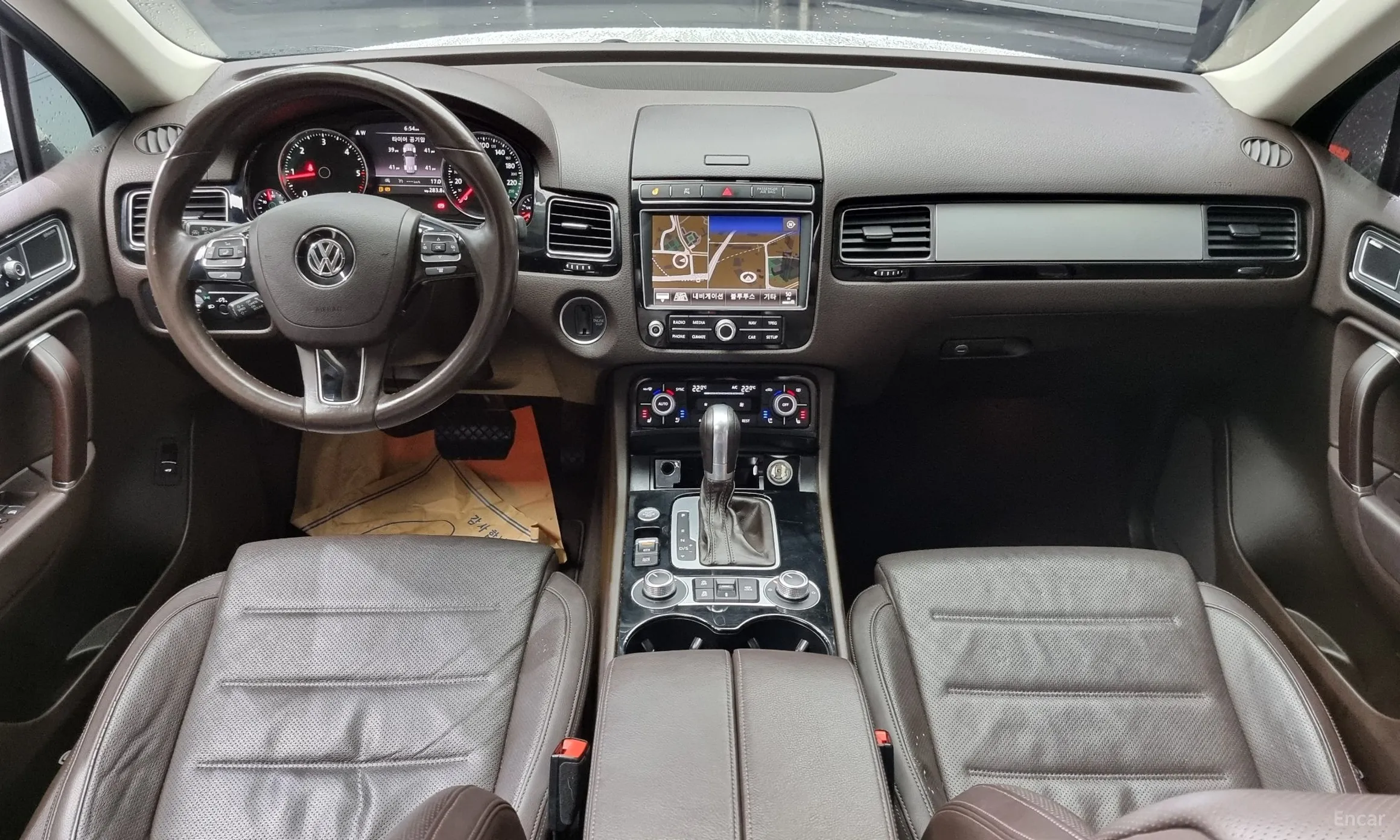 Volkswagen New Touareg превью 4