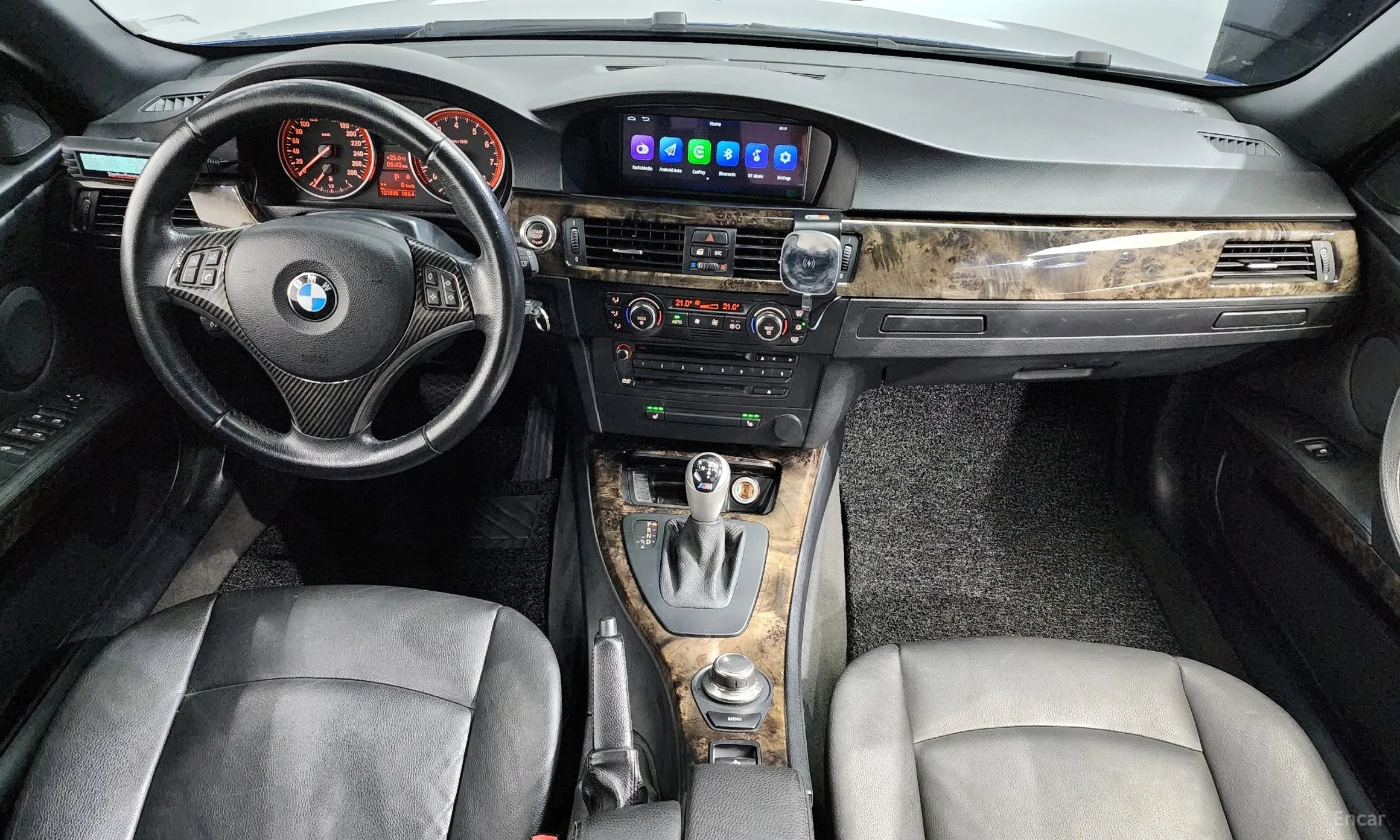 BMW 3 Series (E90) превью 4