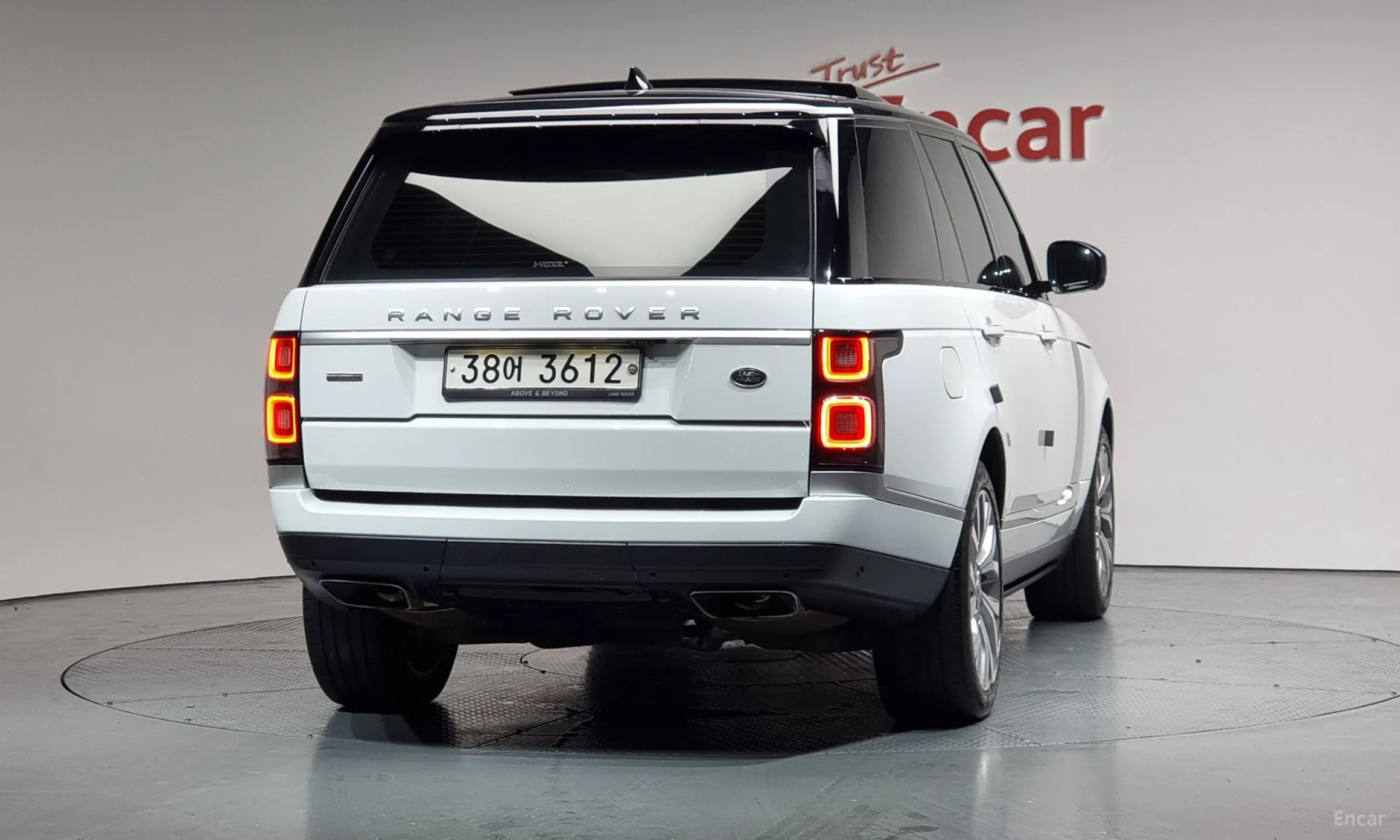 Land Rover Range Rover 4th Generation превью 3