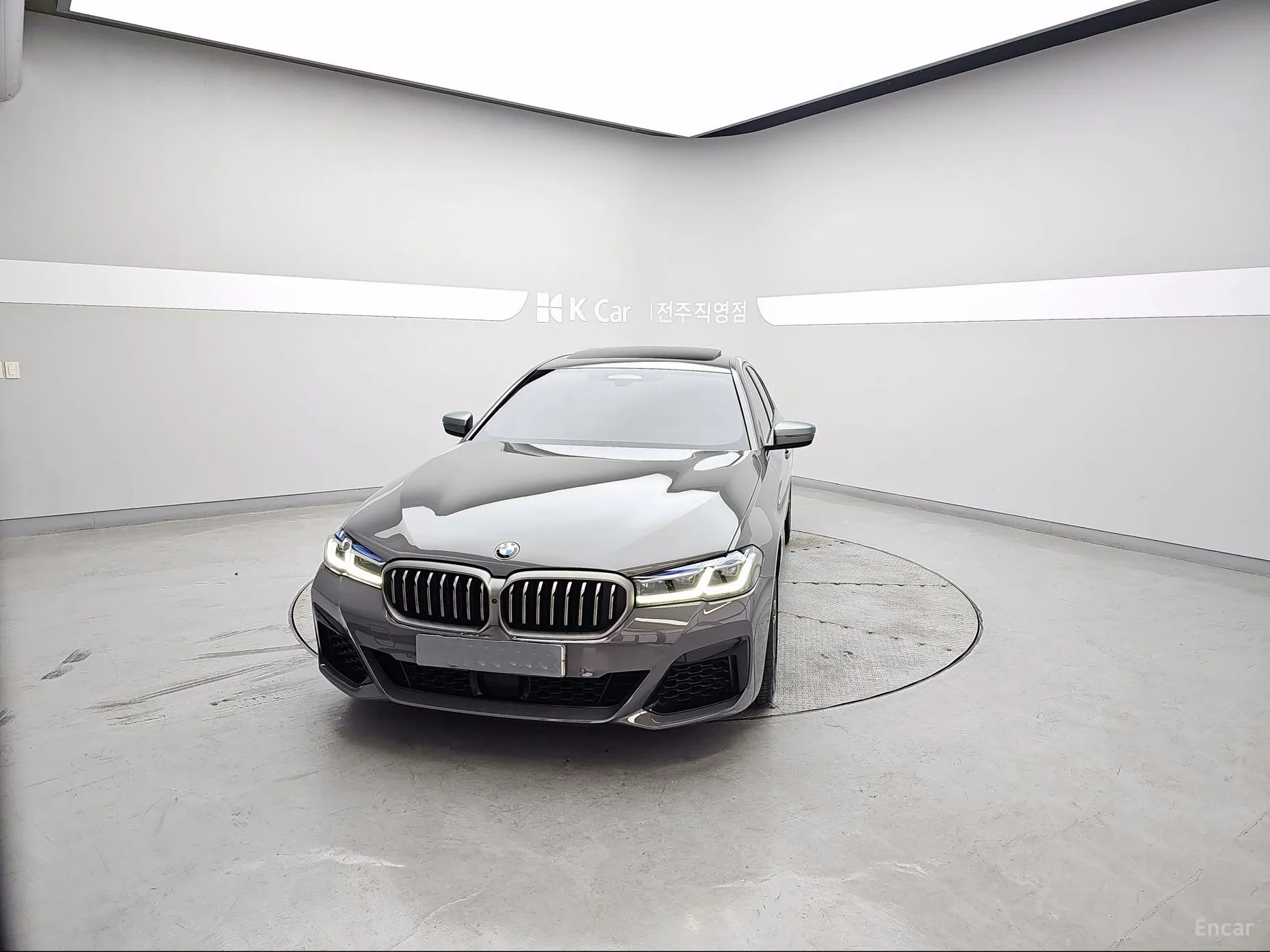 5 Series (G30)