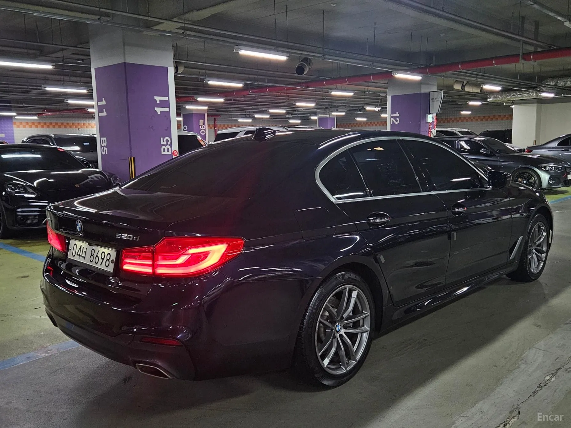 BMW 5 Series (G30) превью 3