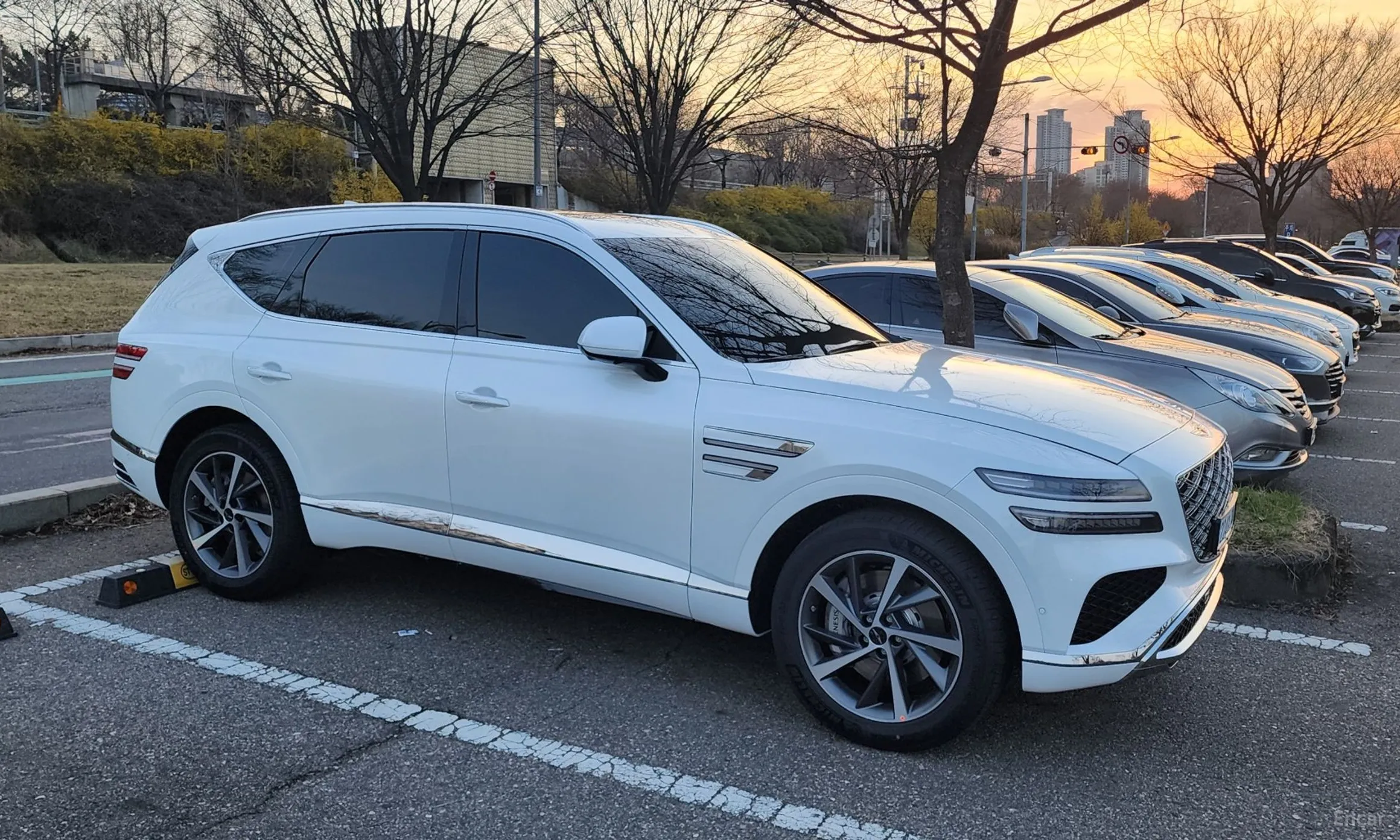 Genesis GV80 превью 3