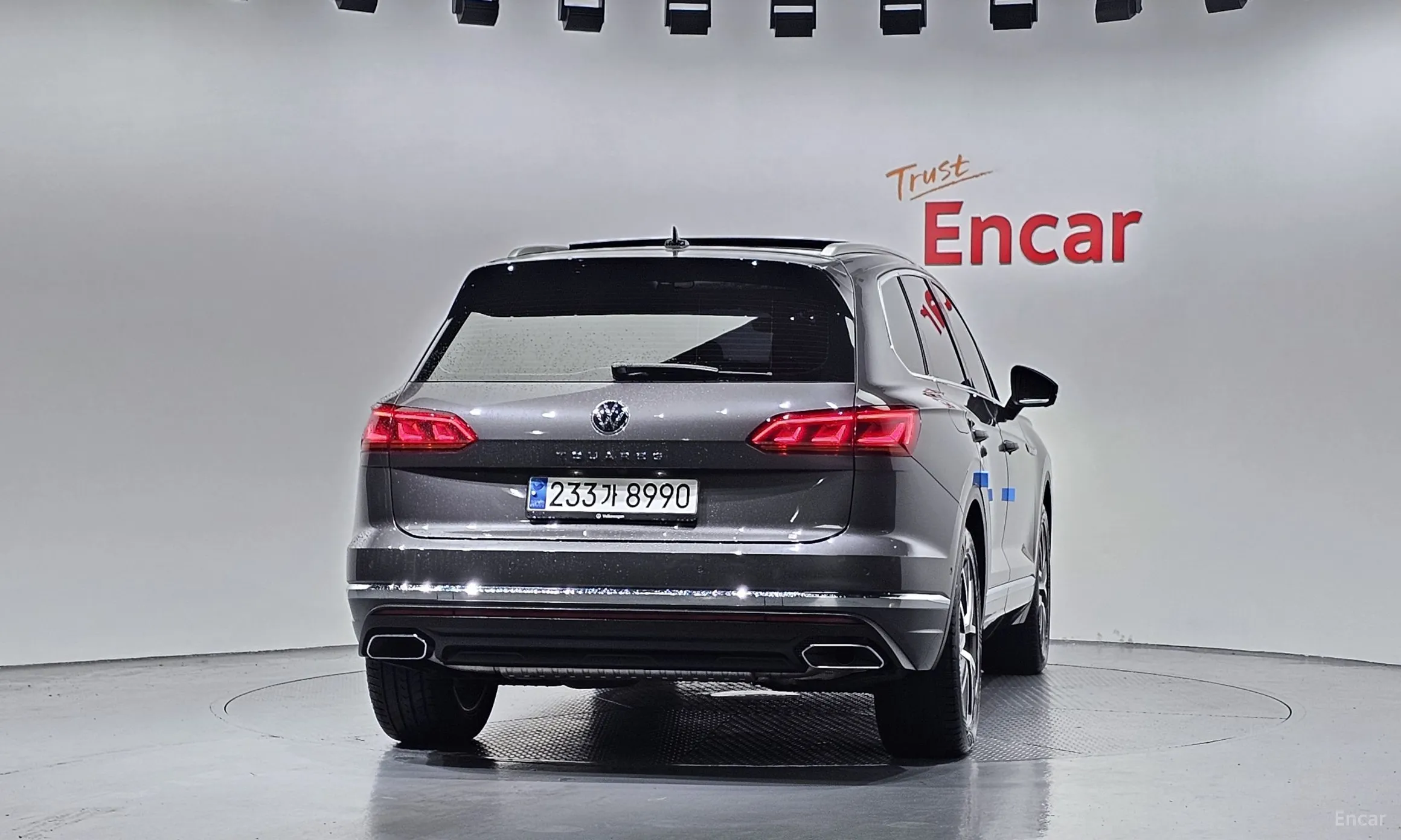 Volkswagen Touareg 3rd Generation превью 3