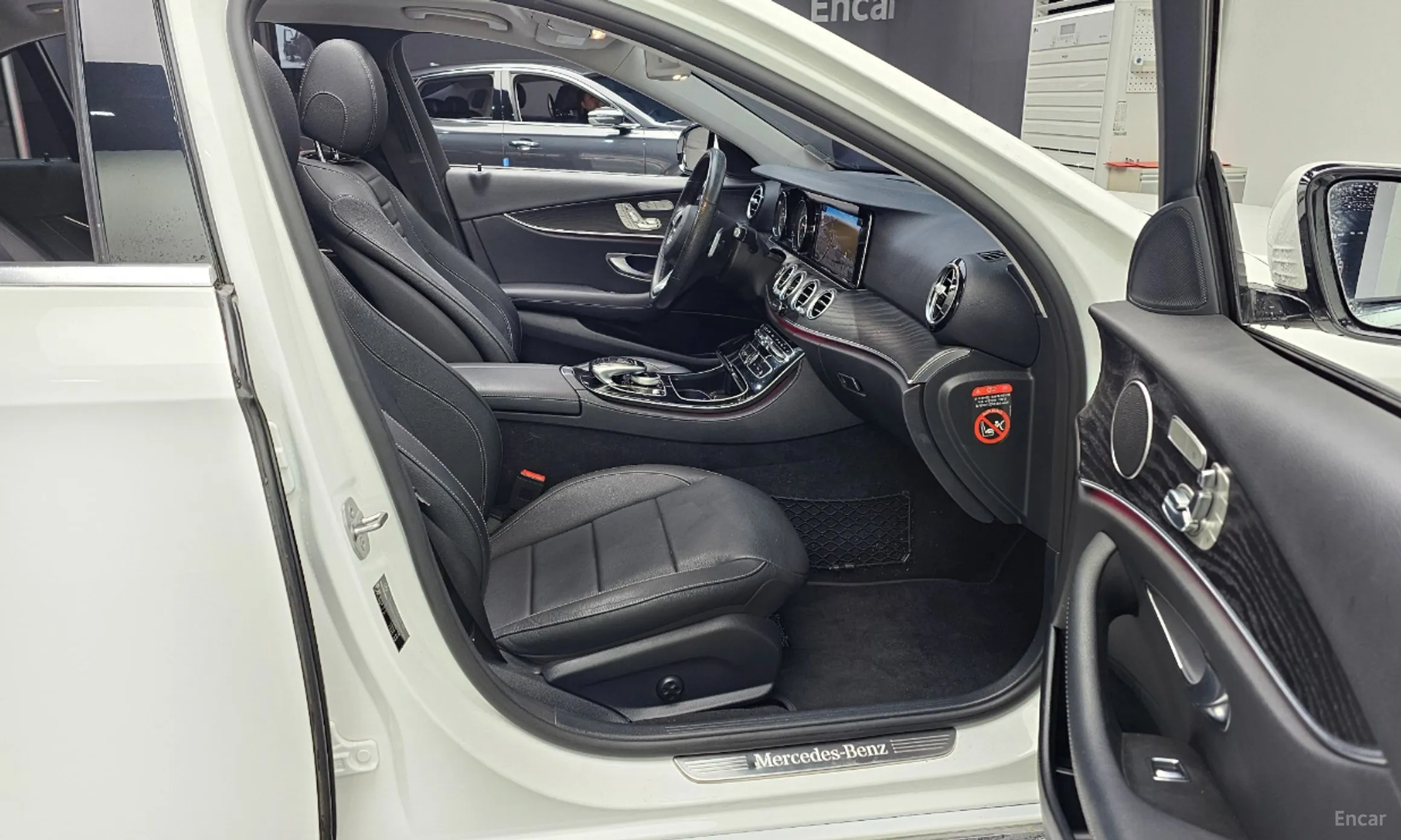 Mercedes Benz E-Class W213 превью 11