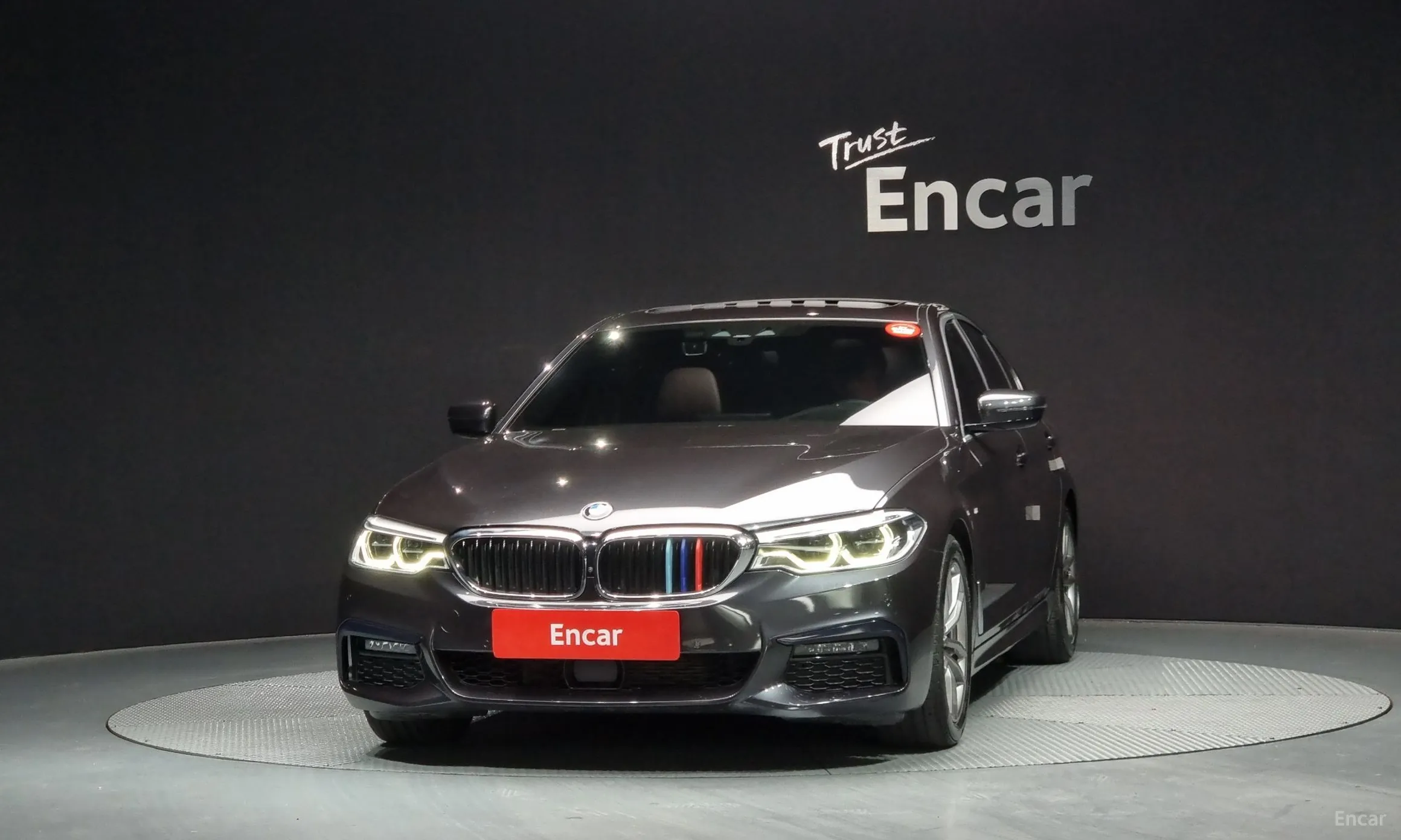 BMW 5 Series (G30)