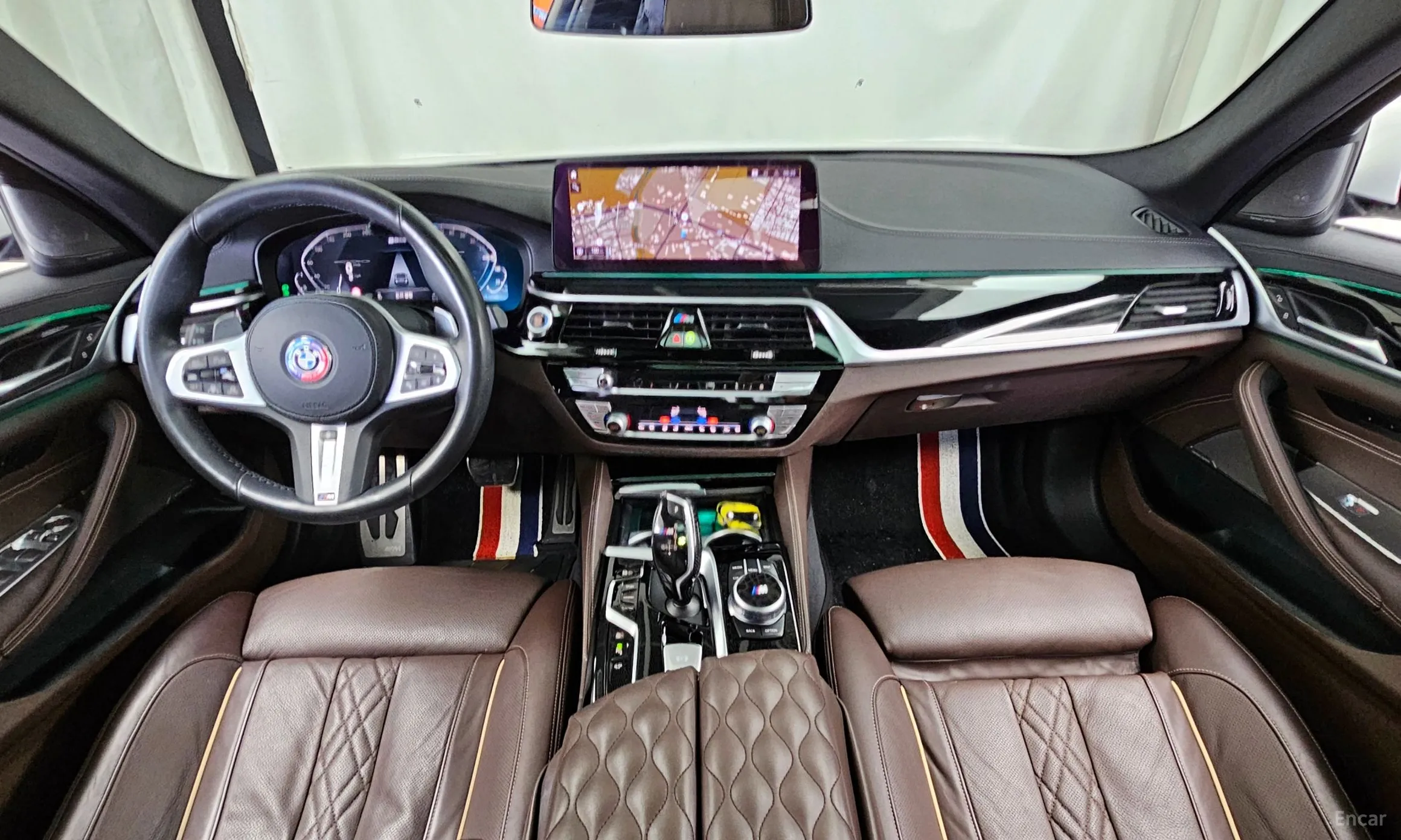 BMW 5 Series (G30) превью 4