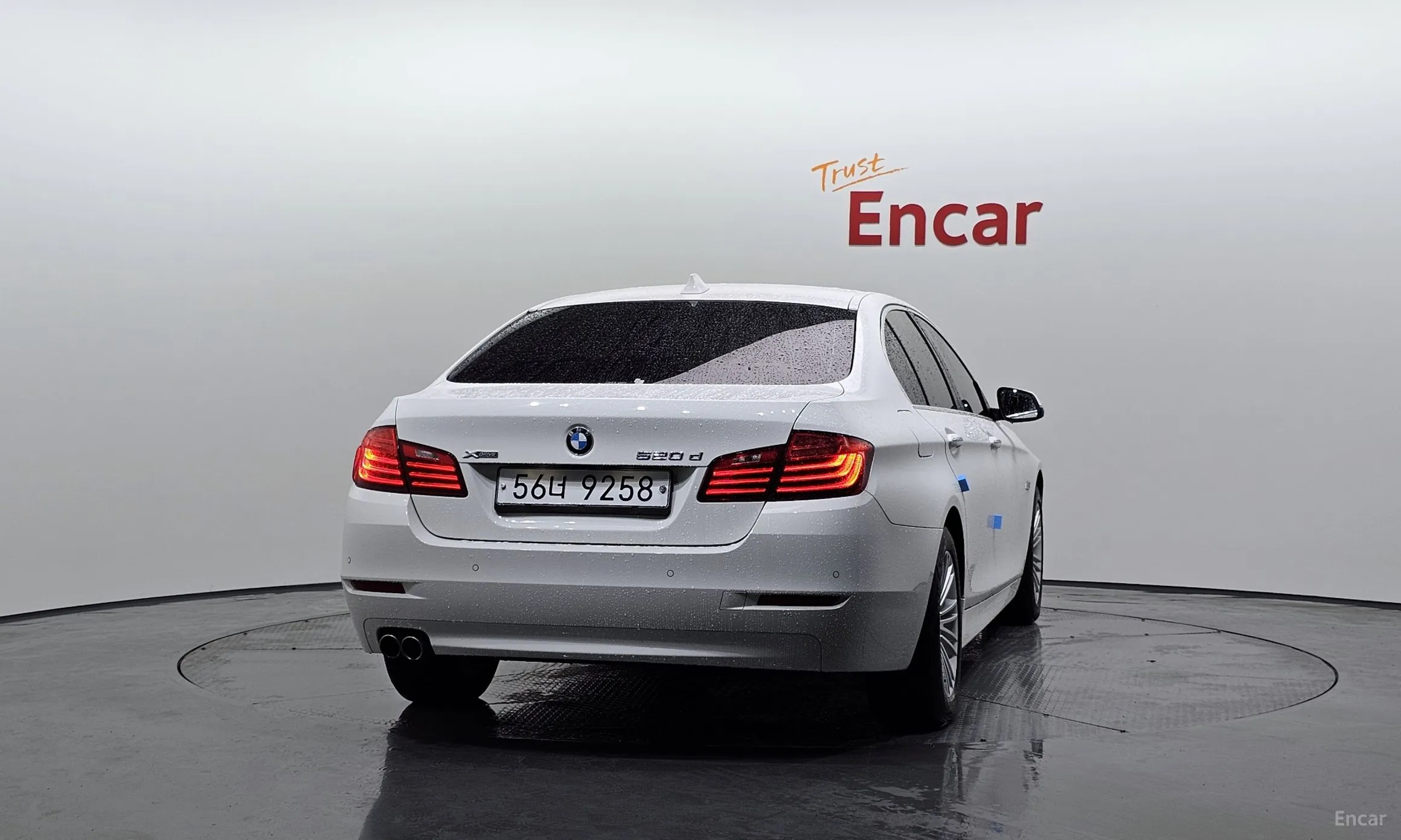 BMW 5 Series (F10) превью 3